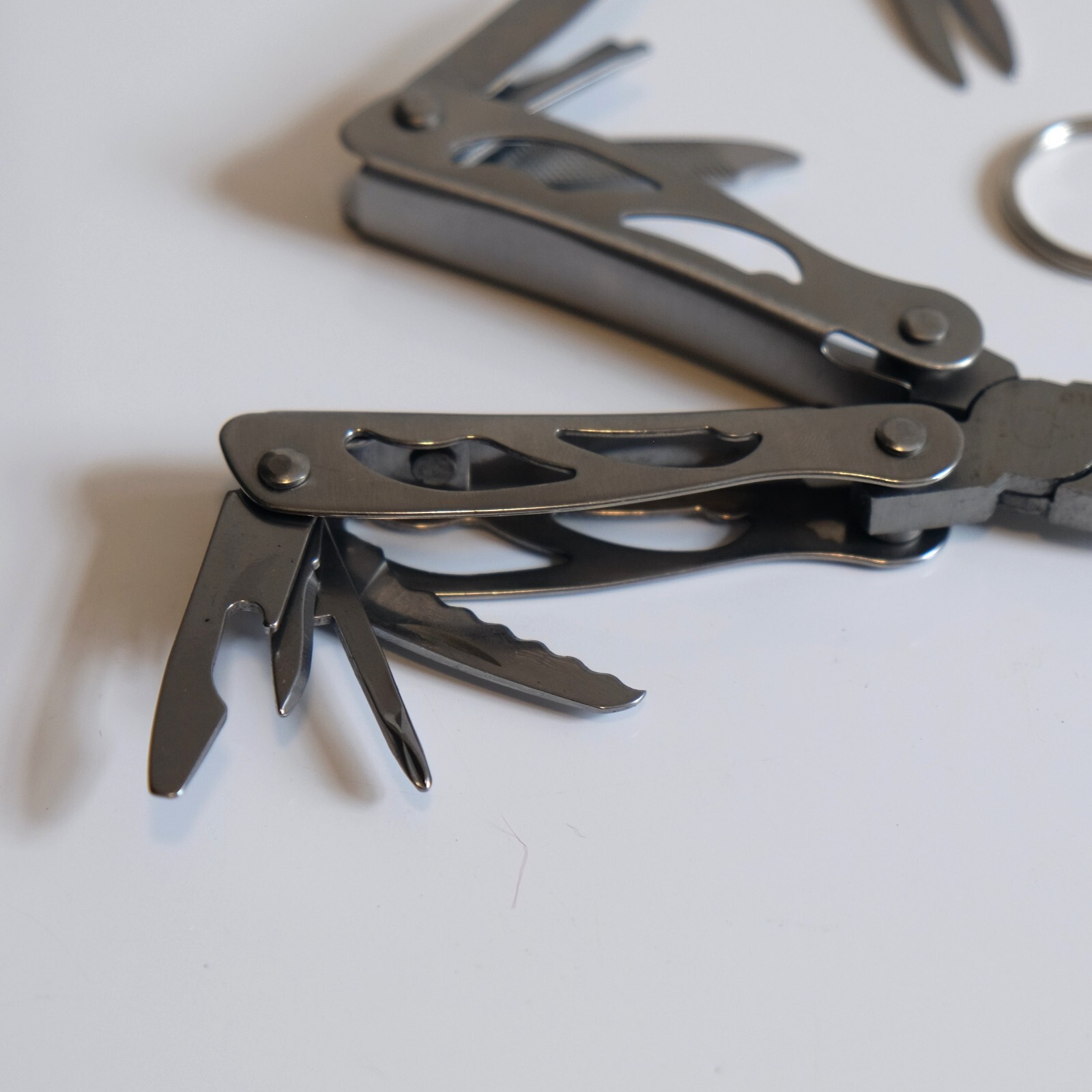 Sheffield Multi-Tool Pocket Knife Holster Bottle Opener Cocktail Knife Corkscrew