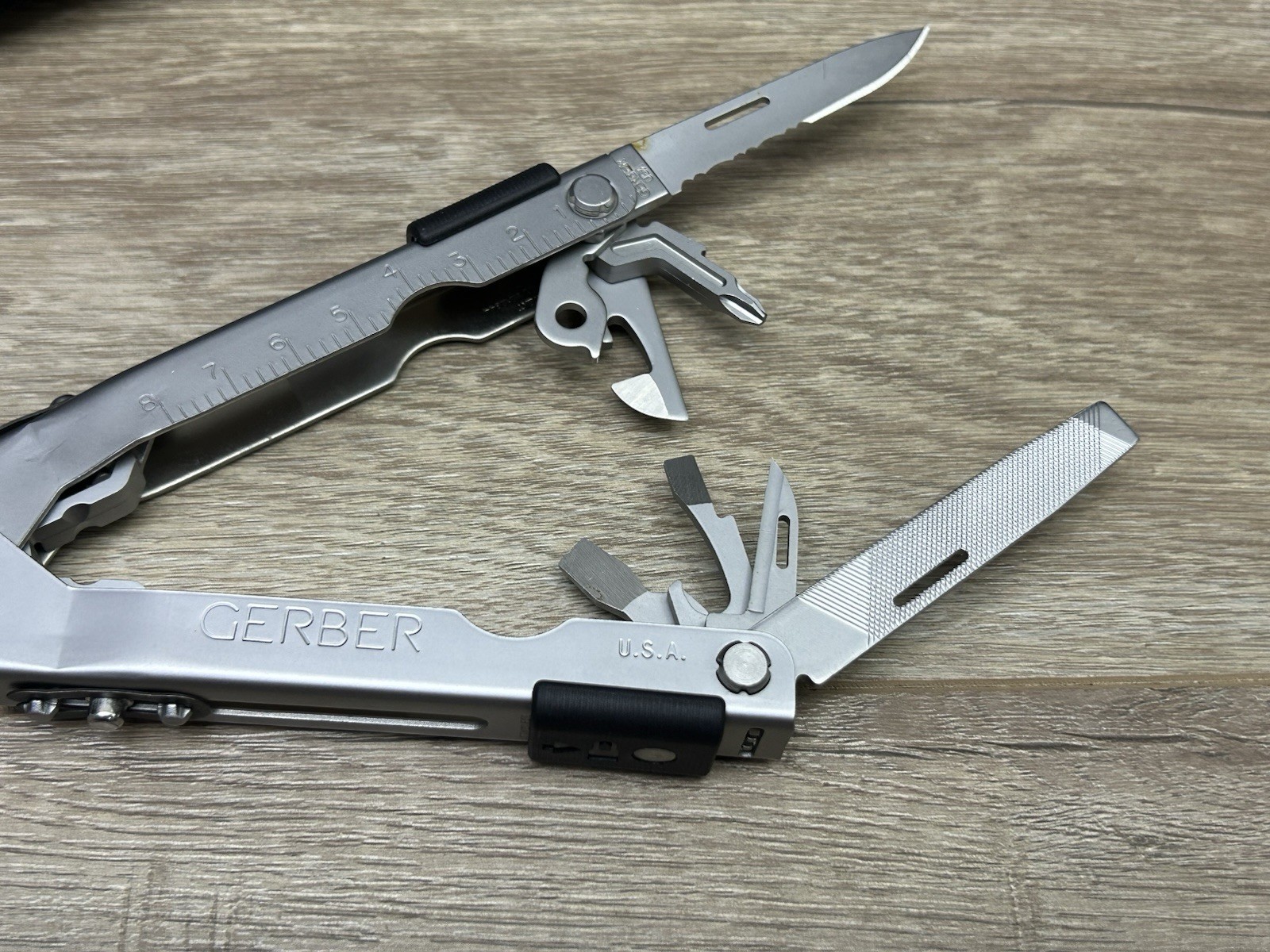 Gerber Multi-Plier 600 Pro Scout Multi-Tool