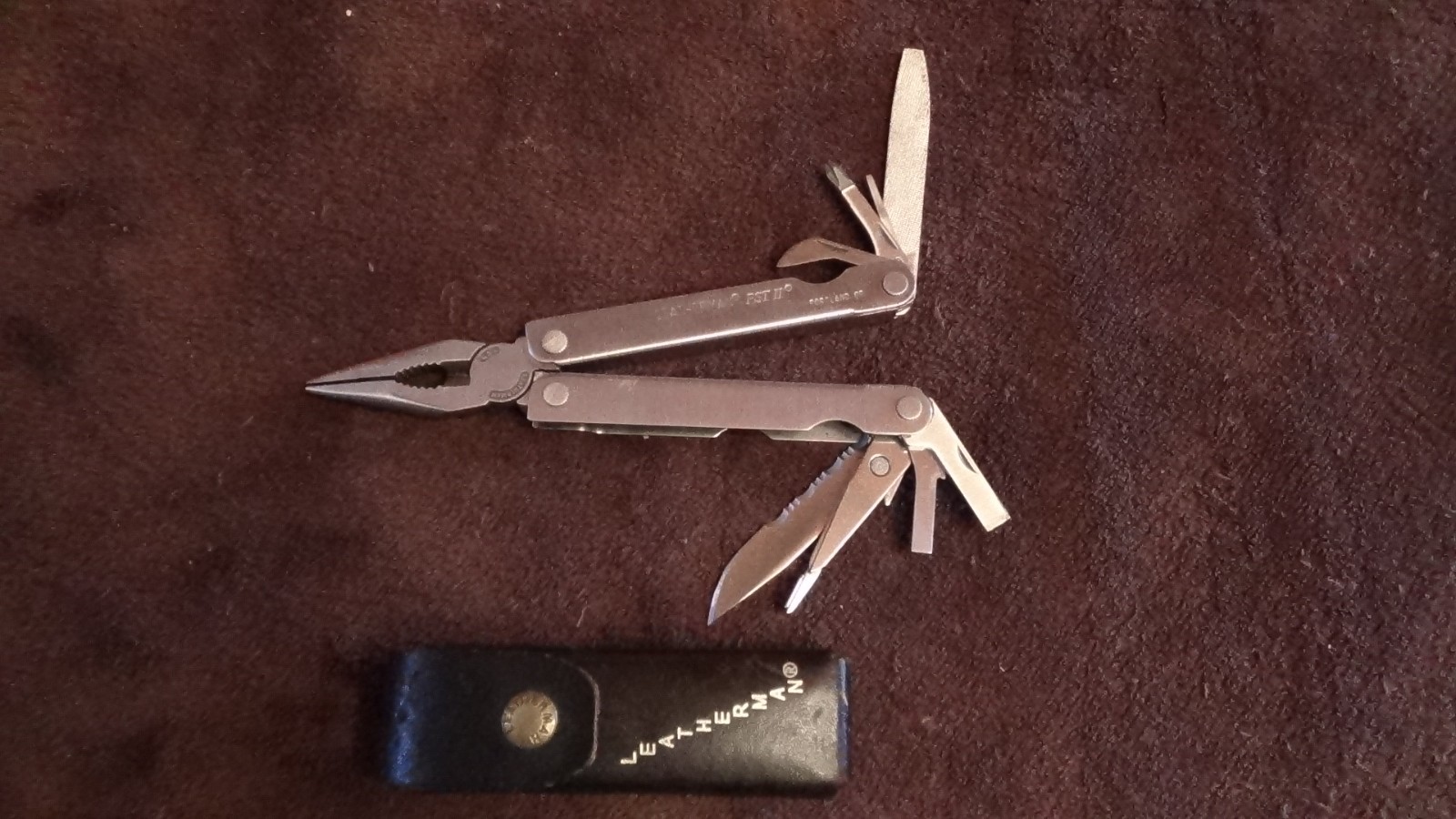 Leatherman 1998 PST ll Multi-Tool w/ Leather Sheath 1198 USA EXCELLENT J