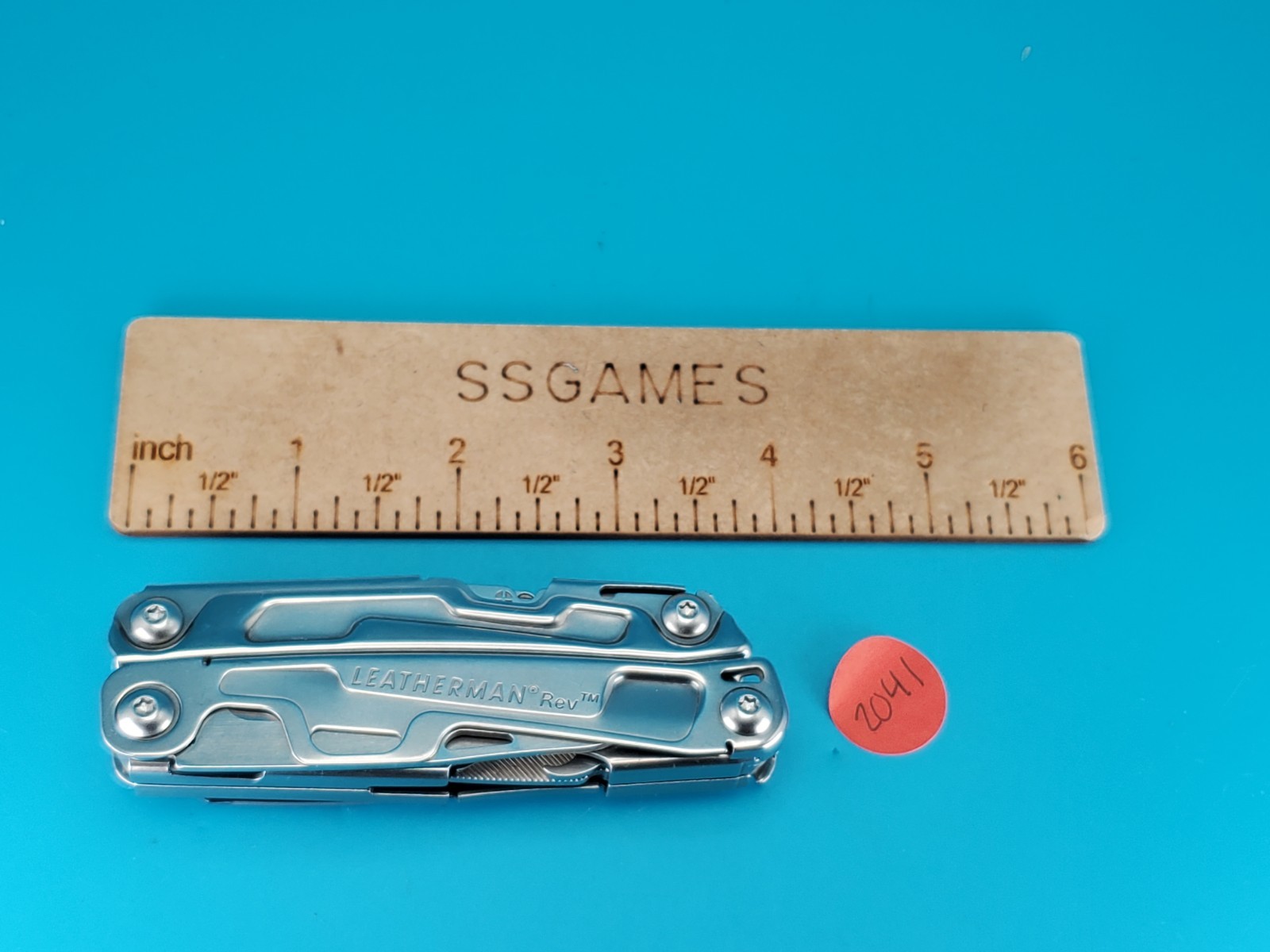 Leatherman Rev 3.8″ Multi-Tool, Stainless!