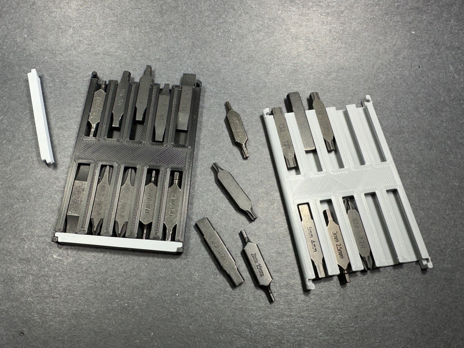 Leatherman flat bit holder for wallet or pocket