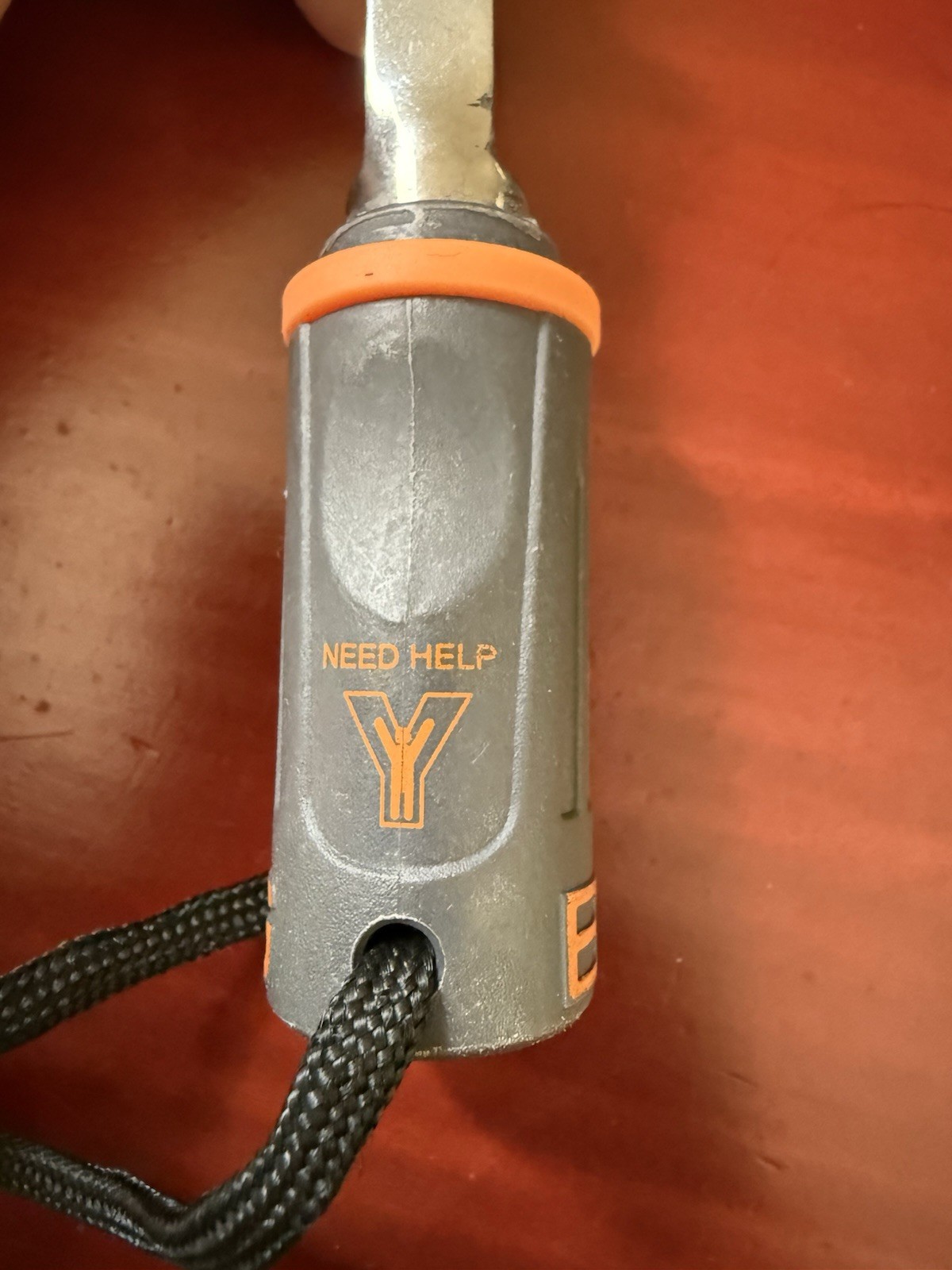 Gerber Bear Grylls Fire Starter Tool With Lanyard Printed Rescue Signals Case