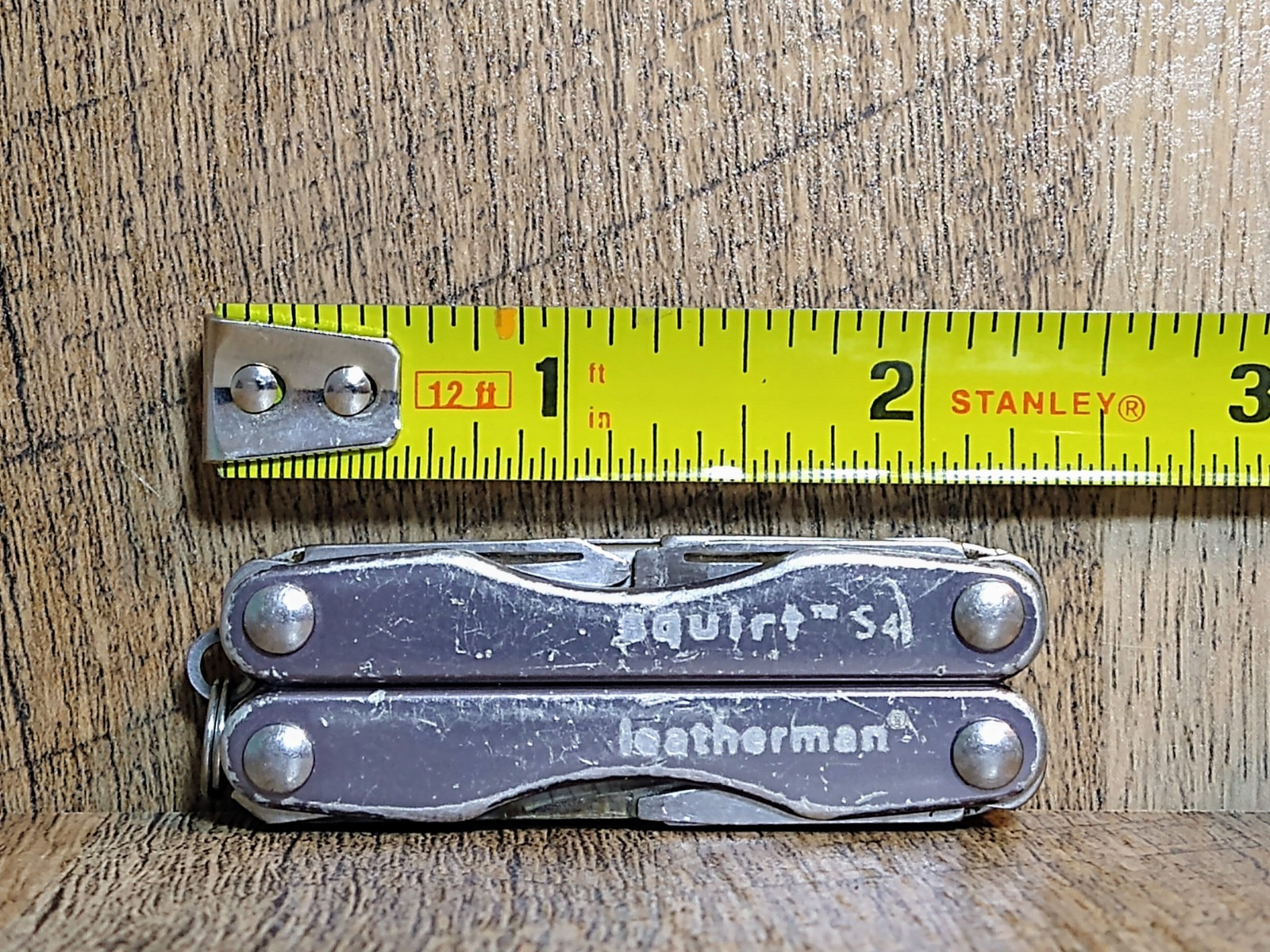 Leatherman SQUIRT S4 GRAY/SILVER Multi-Tool (Retired Model) – All Tools Good!