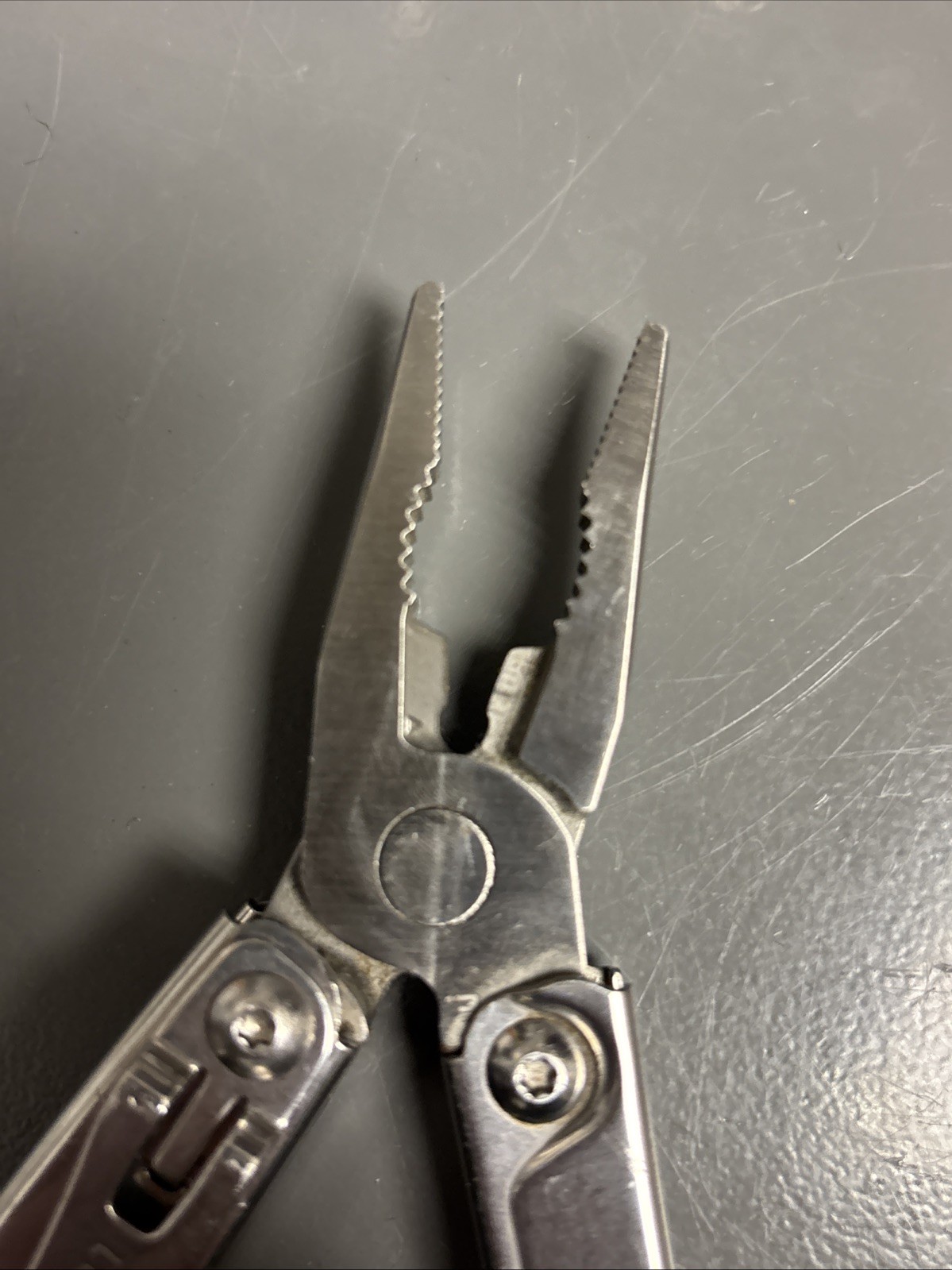 Leatherman Rev Multitool