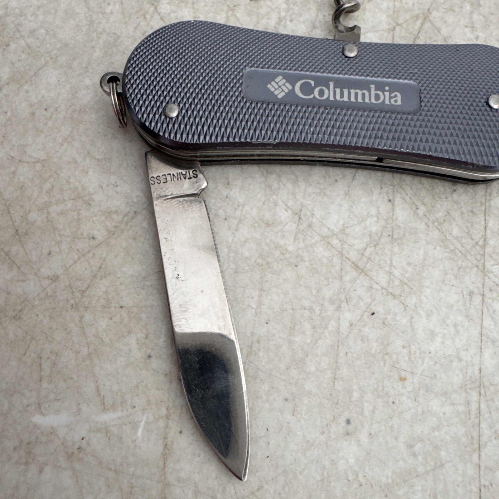 Columbia Field Gear Deluxe Green Multi Tool 10 Function Pocket Knife
