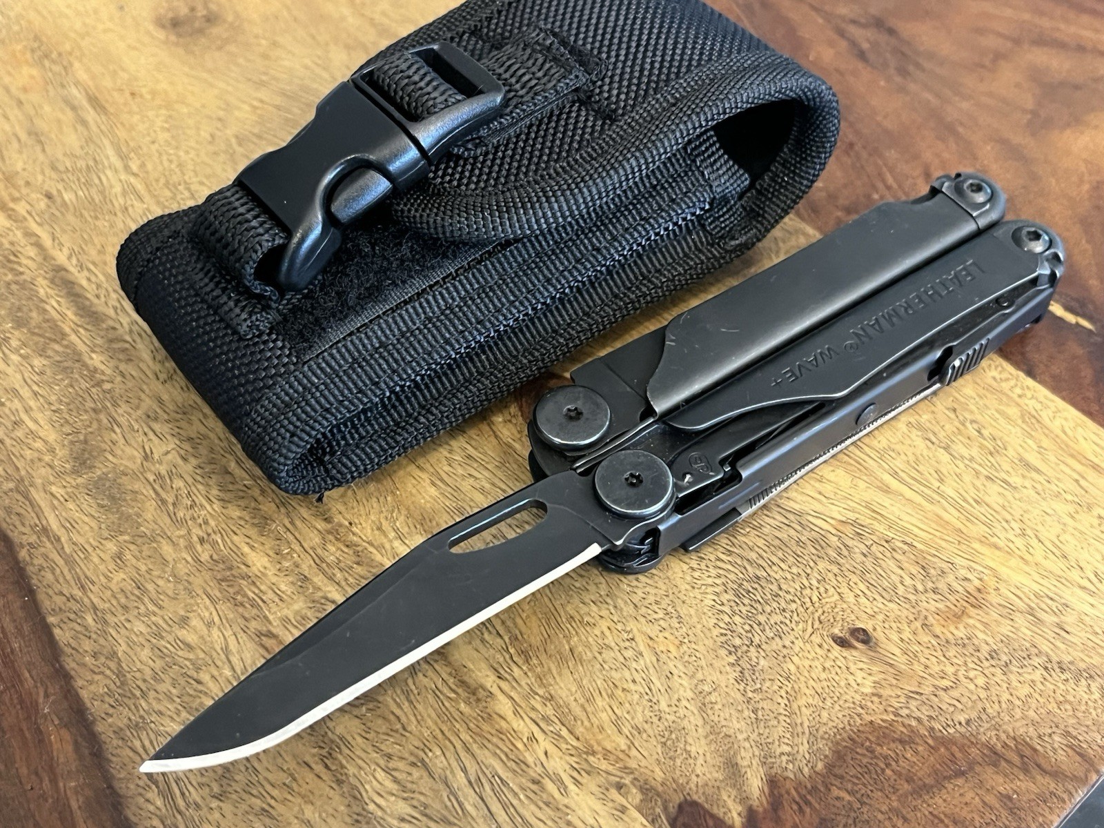 2021 Leatherman Wave Plus Black Oxide Multi-Tool EXCELLENT!!! w/Beautiful Sheath