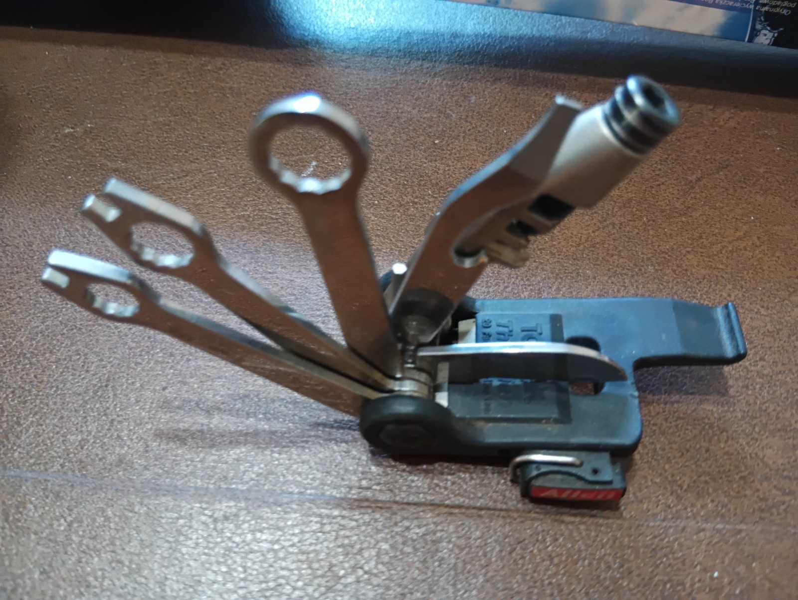 Topeak The Alien Biking Bike Multi Functions Tool Wrench Allen E79.