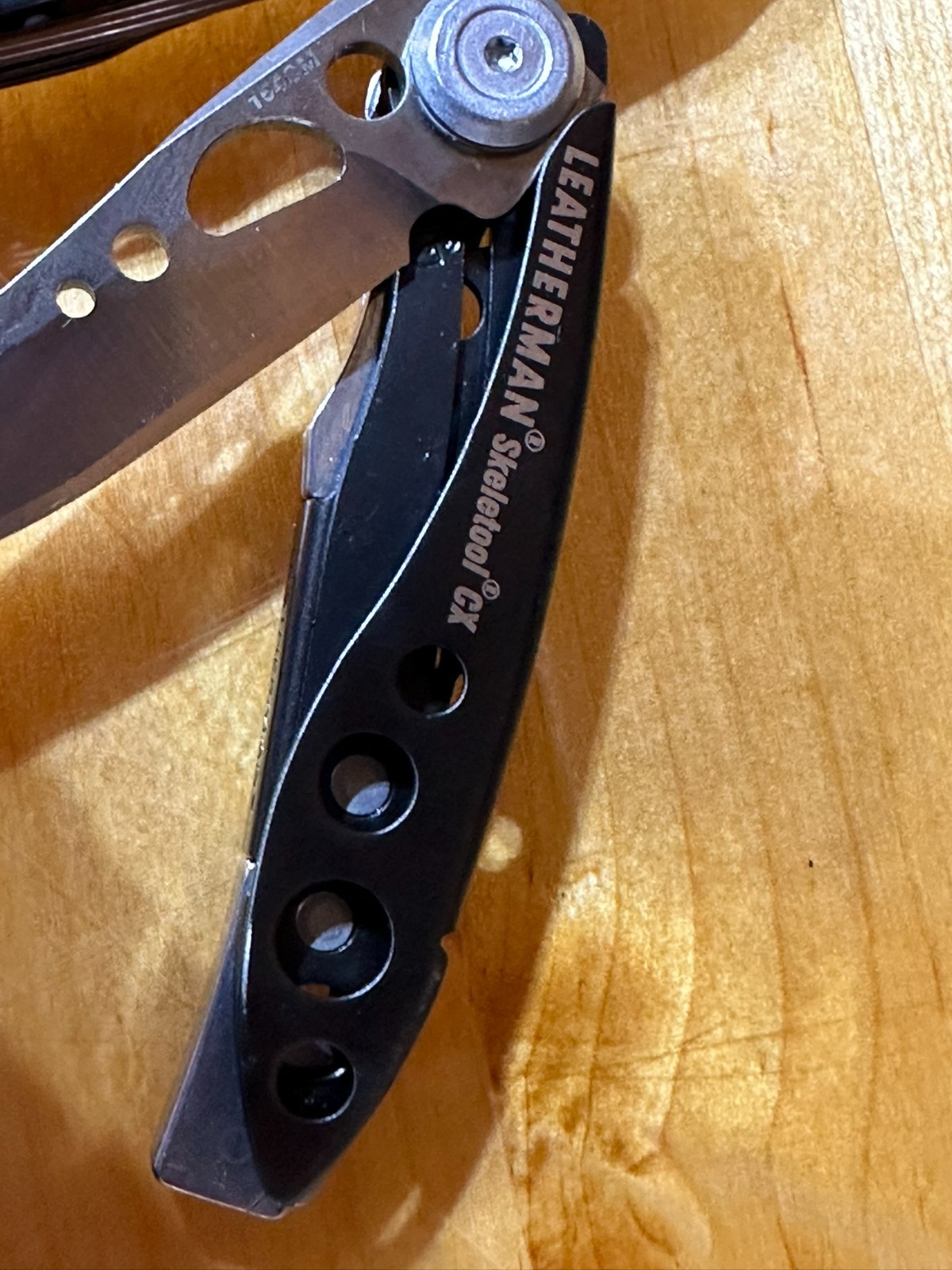 Leatherman Skeletool CX 7-in-1 Multi-Tool 154cm blade