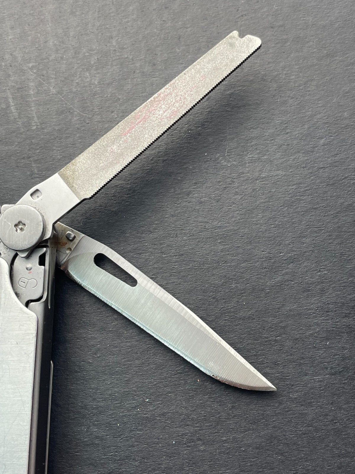 Original Leatherman Wave Multi-Tool Pliers – Retired