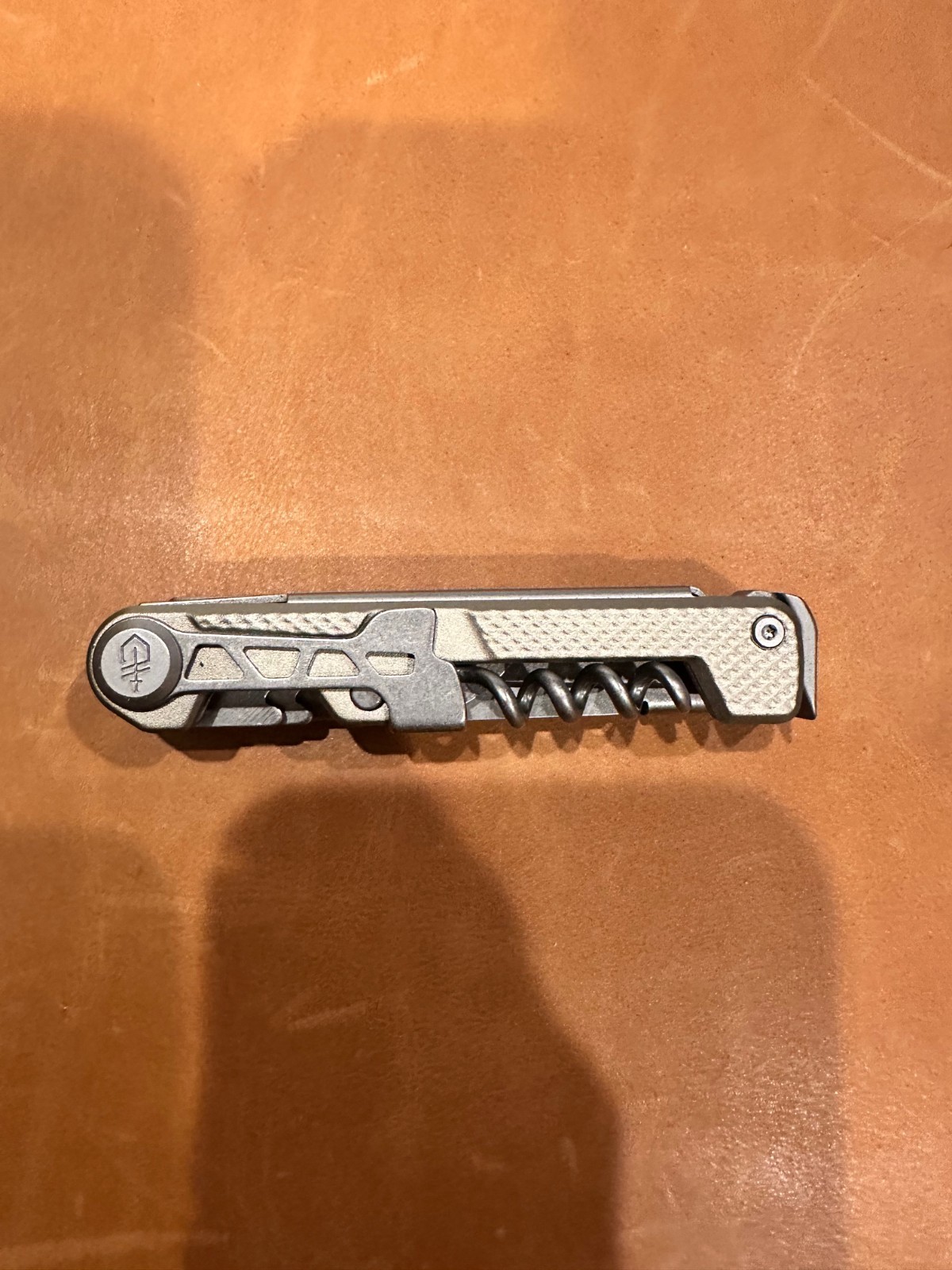 Gerber Gear – Armbar Cork Pocket Knife EDC Multitool – Gold – 8 Tools