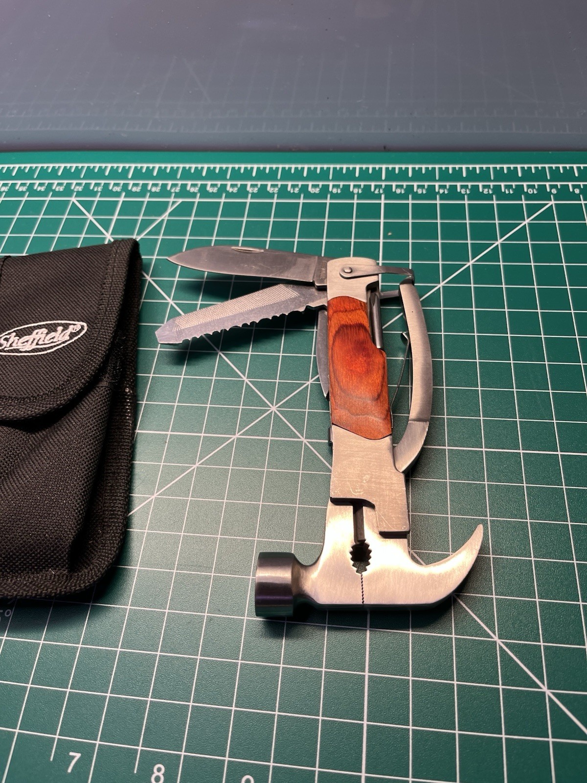 Sheffield Multi Tool Pocket Knife Cutters Saw Hammer File Pliers Camping