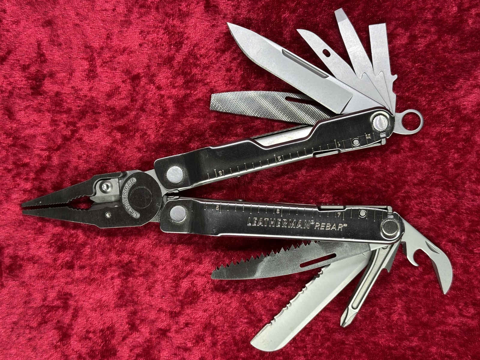 Leatherman Rebar Stainless Steel 12 Tool Multi-Tool Random Pick (366)