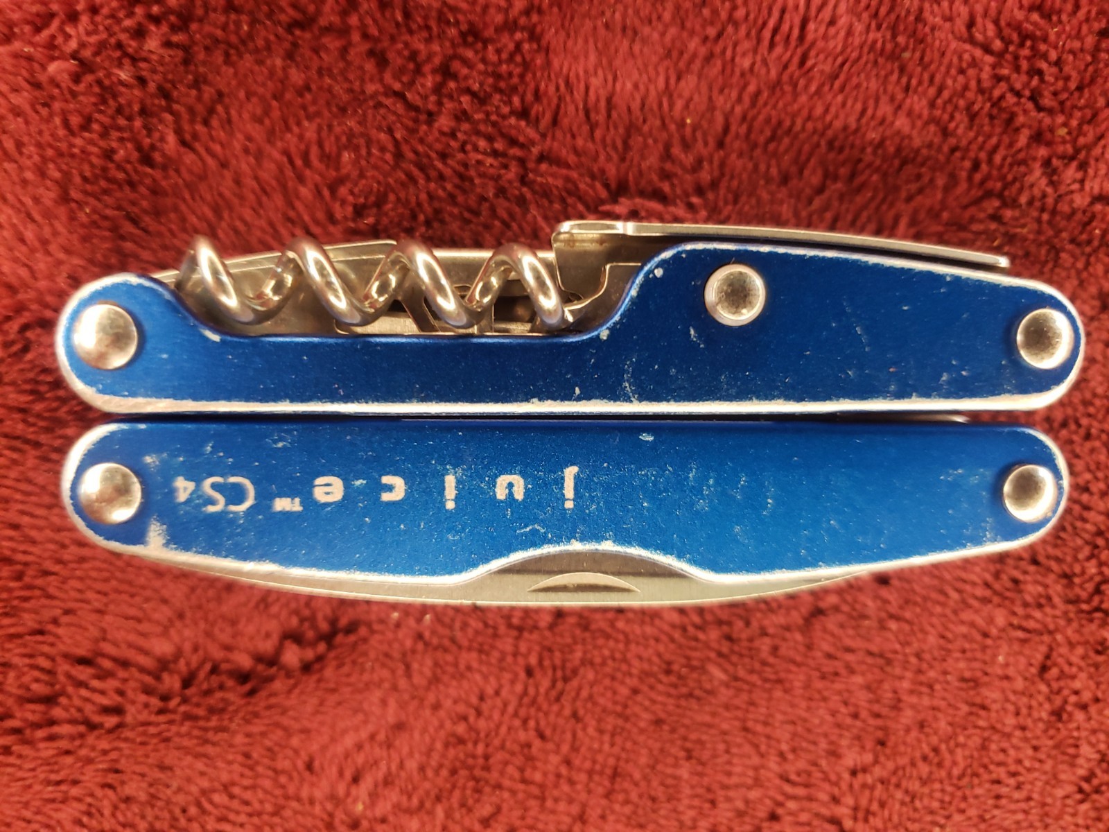 🔪 Leatherman Juice CS4 Multi-Tool Stainless Pliers Multi Tool Blue Read