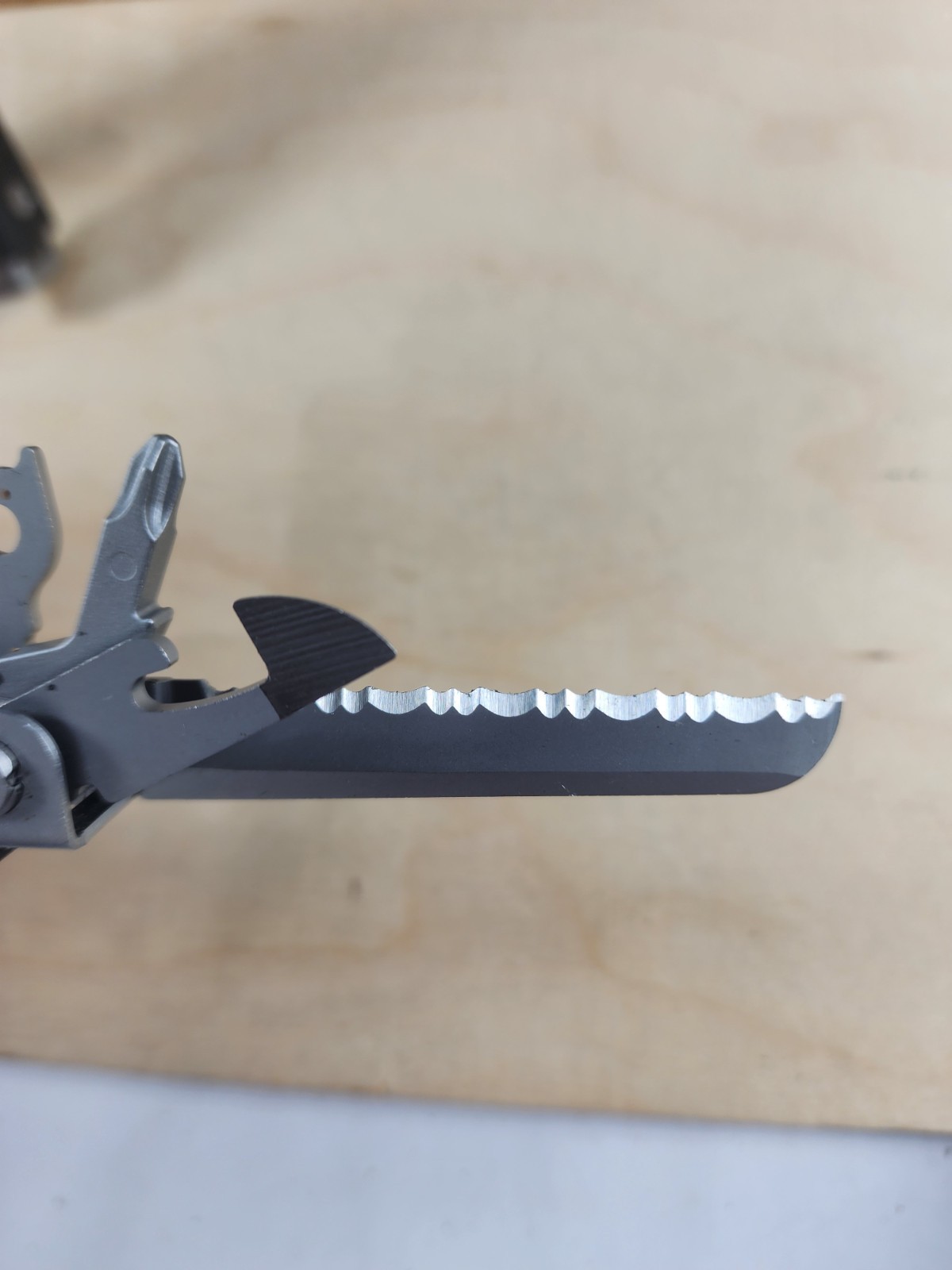 Gerber MP 600 Multi-Plier 600 Stainless/Black BASIC (no carbide) x1(ONE) per