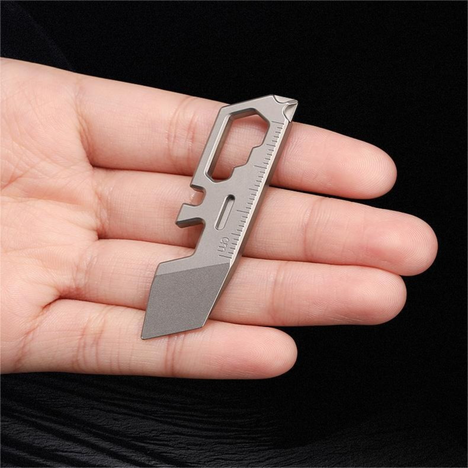 Mini Titanium Pry Bar Crowbar EDC Can Bottle Opener Screwdriver Wrench Keychain