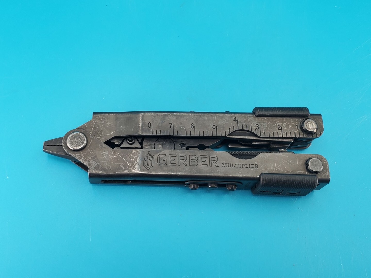 Gerber MP600 Black Oxide Multi-Tool Needle Nose Pliers!