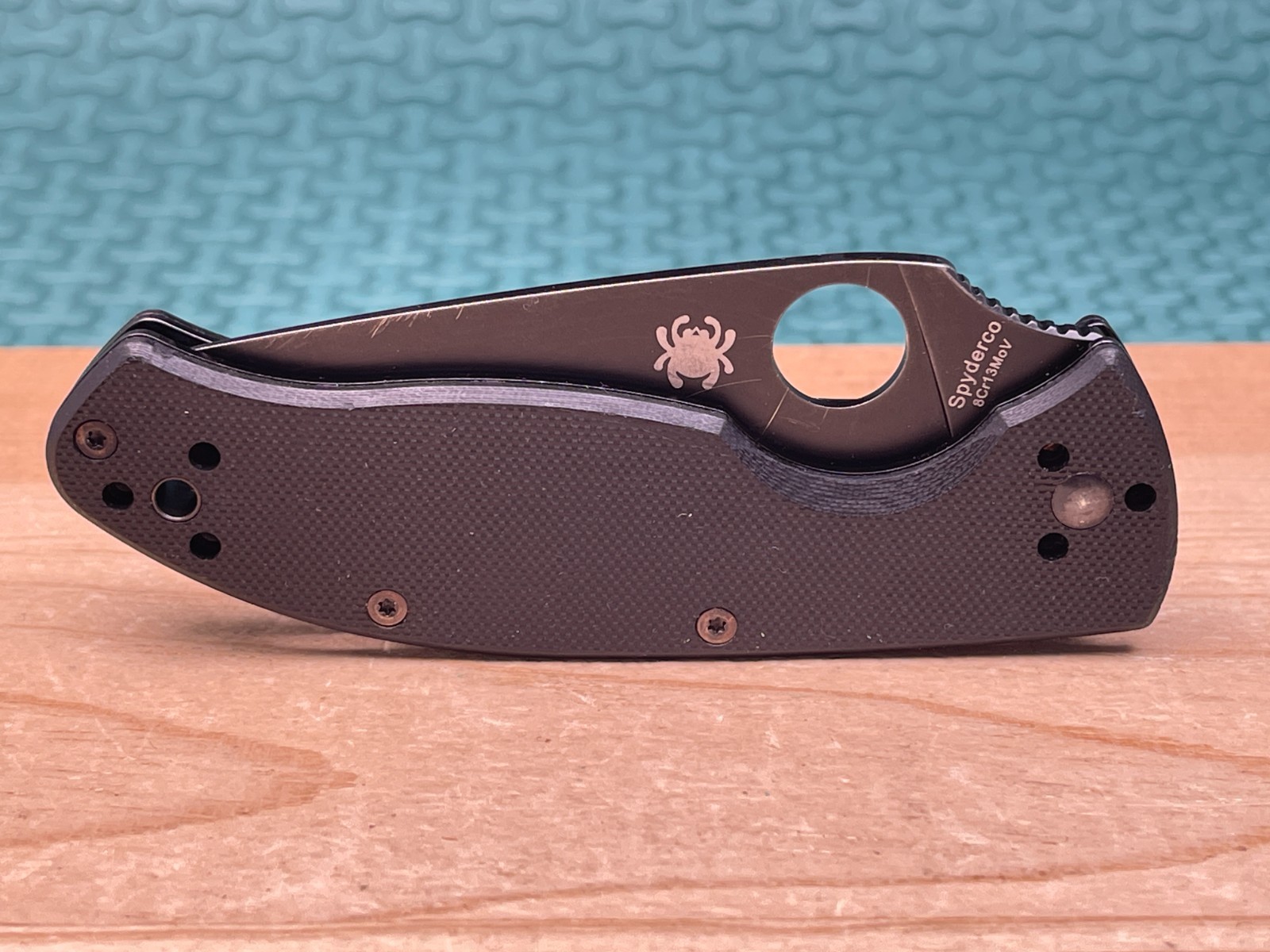 Spyderco Tenacious Folding Pocket Knife 8Cr13MoV Black Partially Serrated Blade