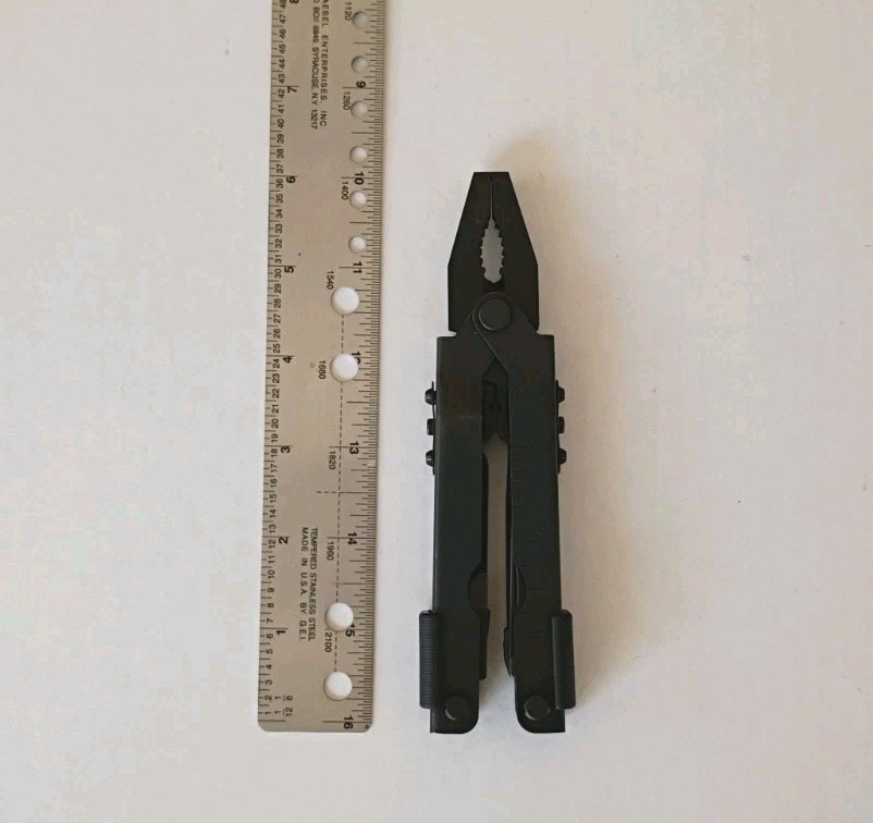 Gerber MP600 Needlenose Multi-Tool Black Oxide With Nylon Sheath