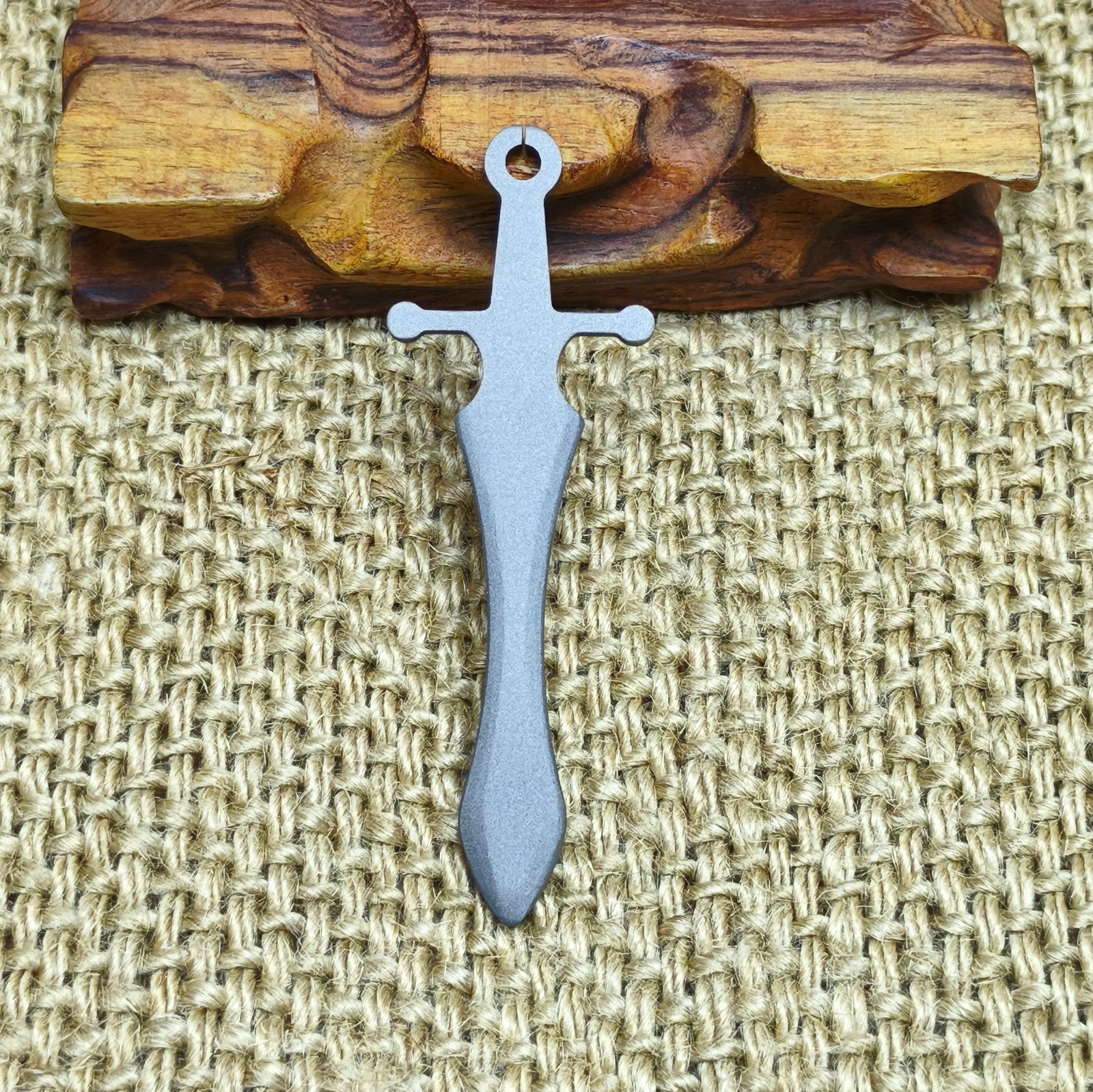 EDC multi tools ornament fell pendant mini SWORD cross pry bar metal