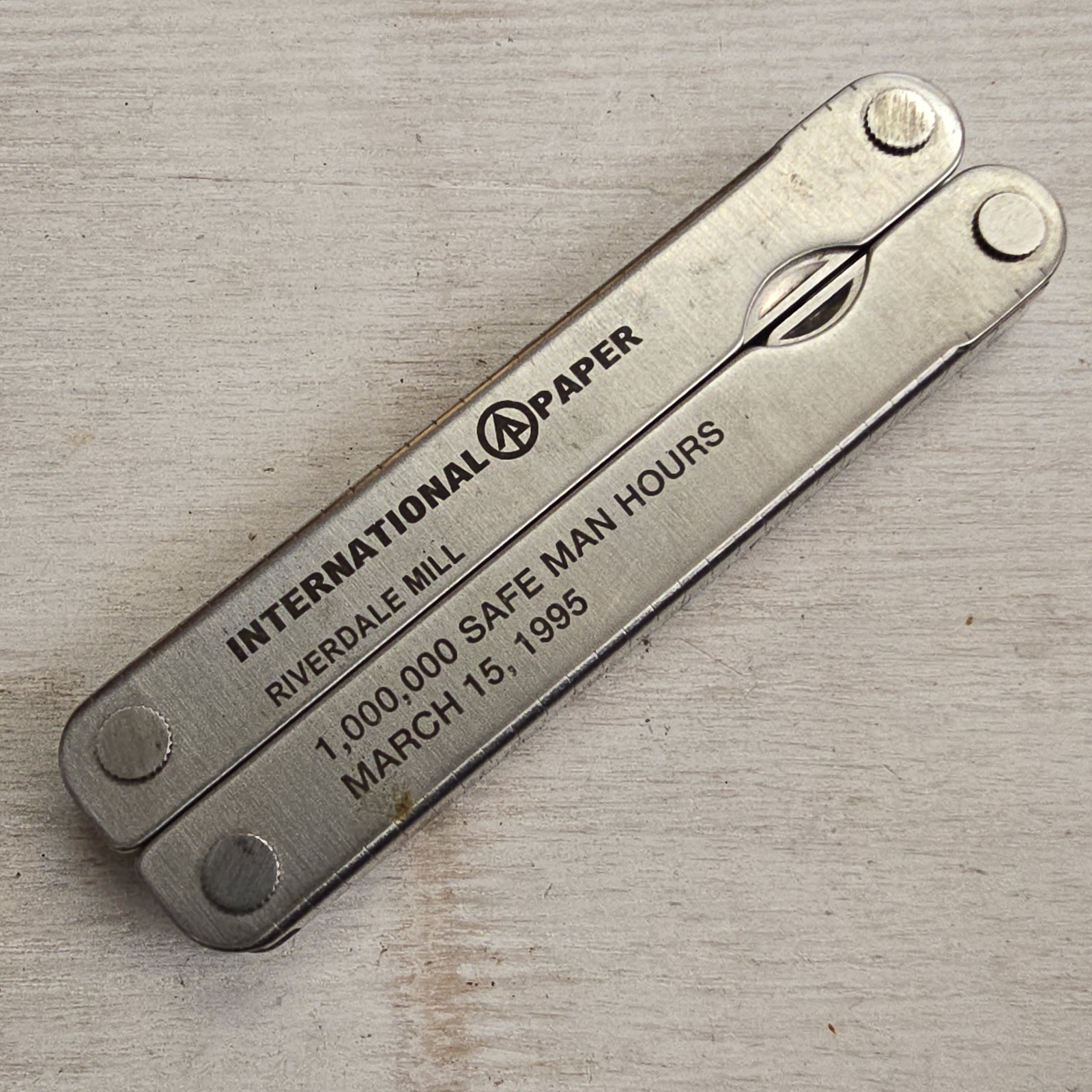 LEATHERMAN PST MULTI TOOL PLIERS KNIFE INTERNATIONAL PAPER RIVERDALE MILL