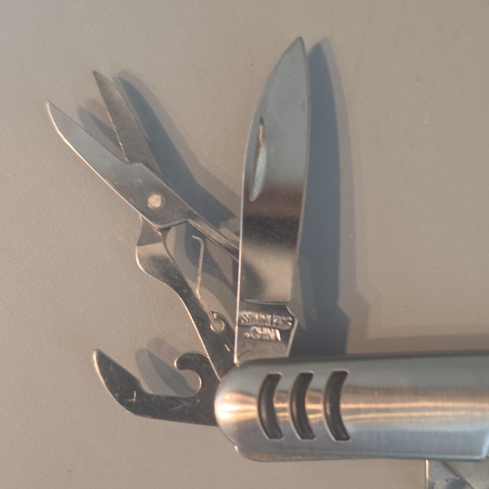 Oregon Masonic Charitable Foundation Stainless Multi-Tool Knife 7 Tools Scissors