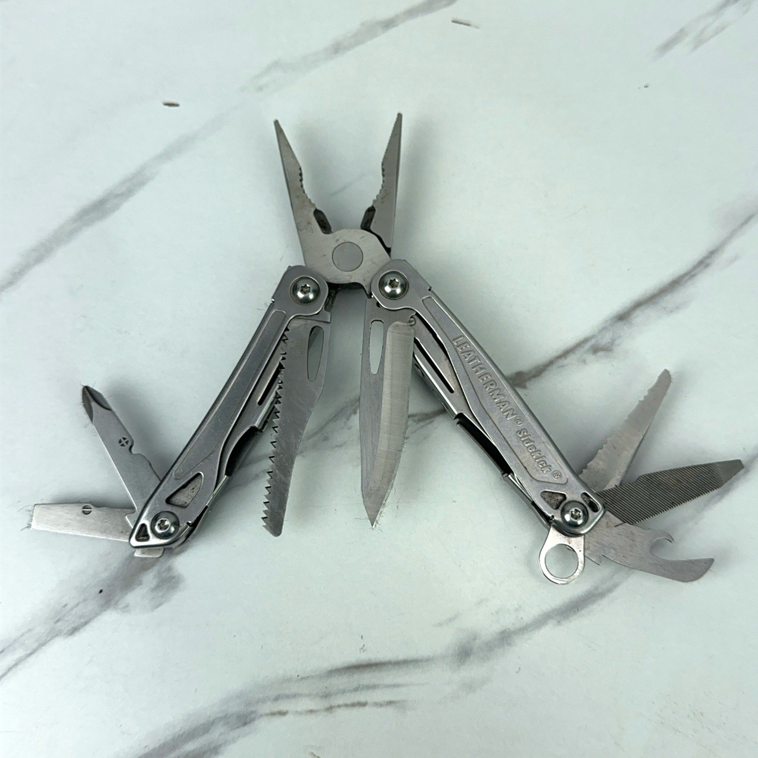 Leatherman Sidekick Multi-Tool, Knife, Pliers, Saw, Stainless *DATED 05/16