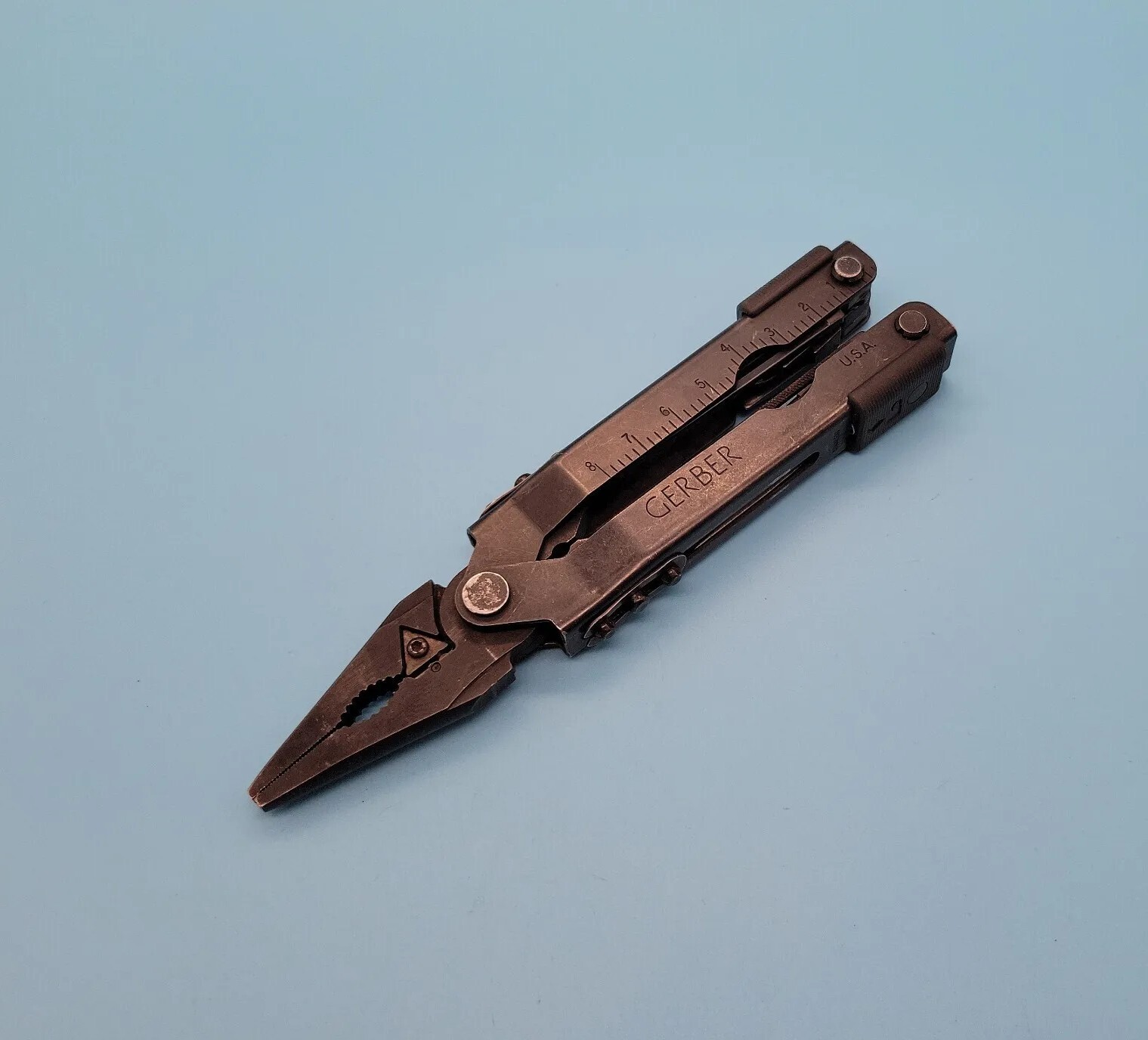 Gerber USA Multiplier MP600 Multi-Tool Black Needle Nose Pliers Carbide Cutters