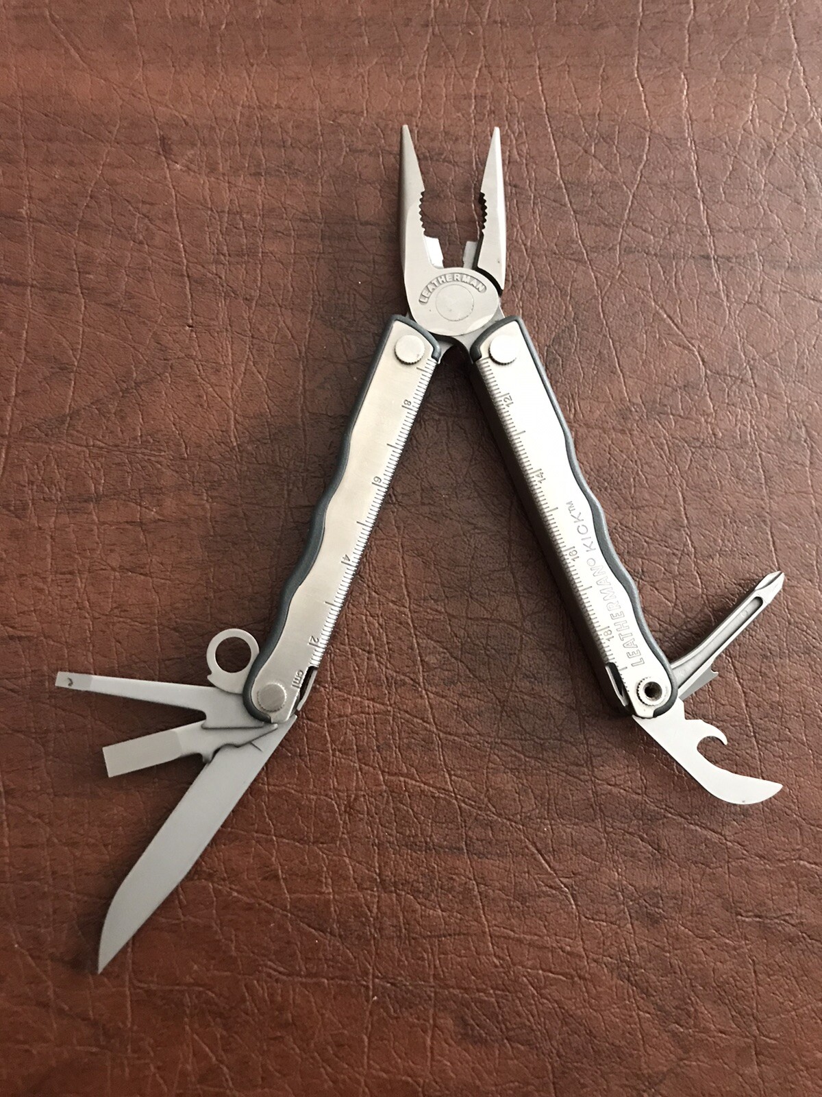 Leatherman KICK Multi Tool Knife RETIRED Excellent Condition NO POCKET CLIP MINT
