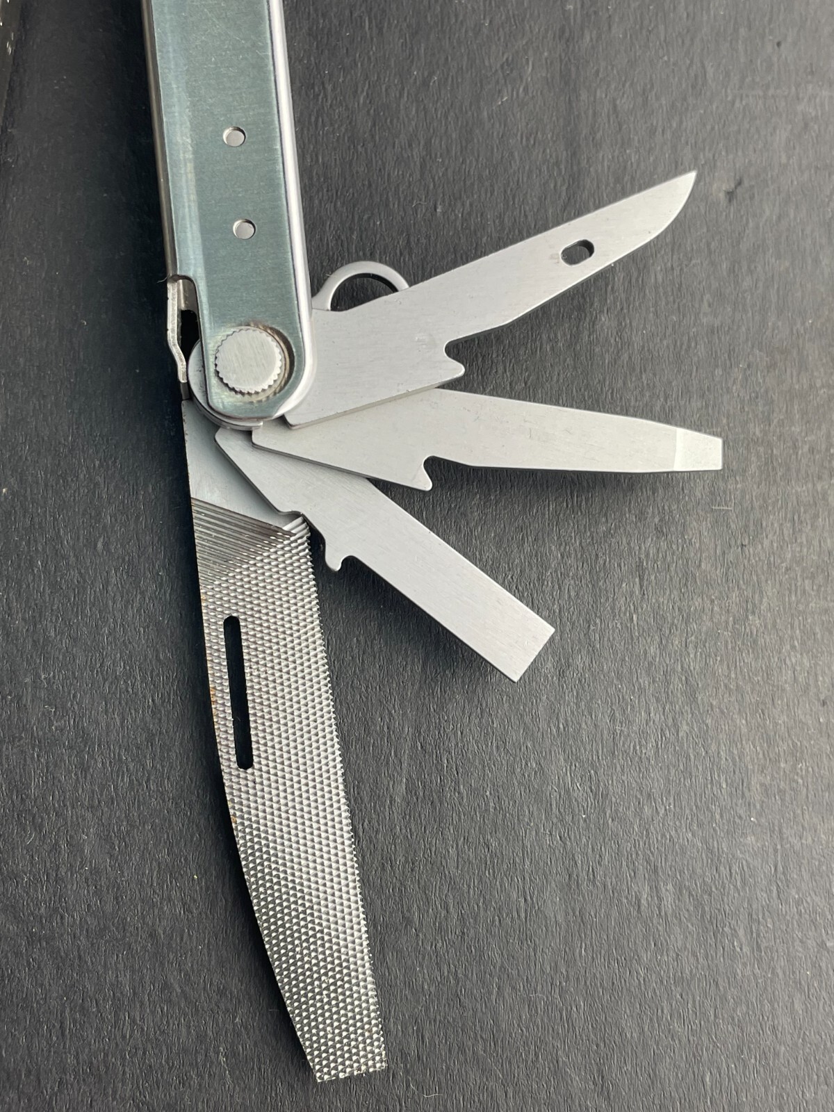 Leatherman Bond Multi-tool Multi Tool Silver Knife File Screwdriver