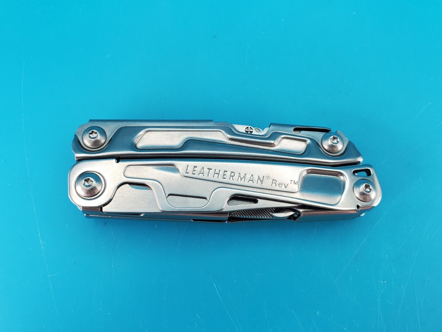 Leatherman Rev 3.8″ Multi-Tool, Stainless!