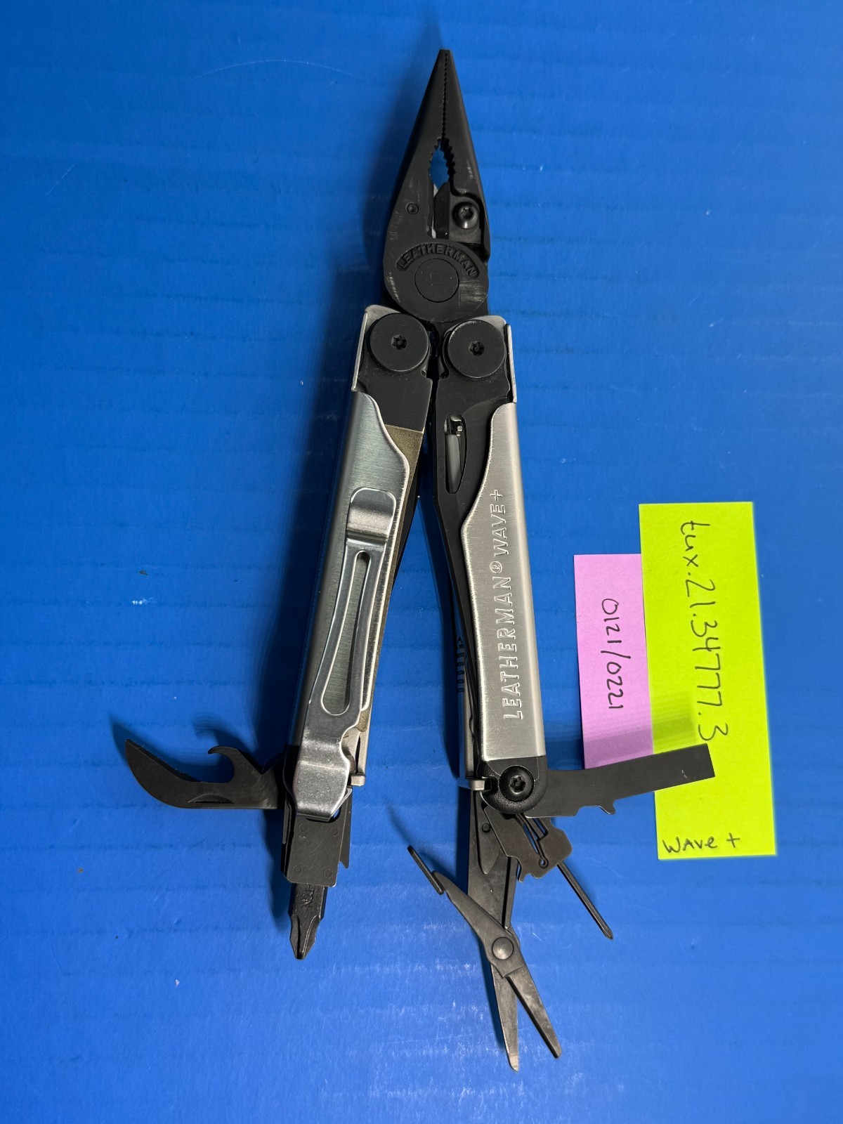 Leatherman Wave+ Plus Multi-Tool 18 Tools Included USA Made – Various Styles