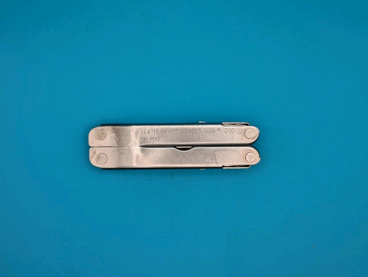 Vintage LEATHERMAN Super TOOL 200 Multi Tool! 07/01 Date Stamp!