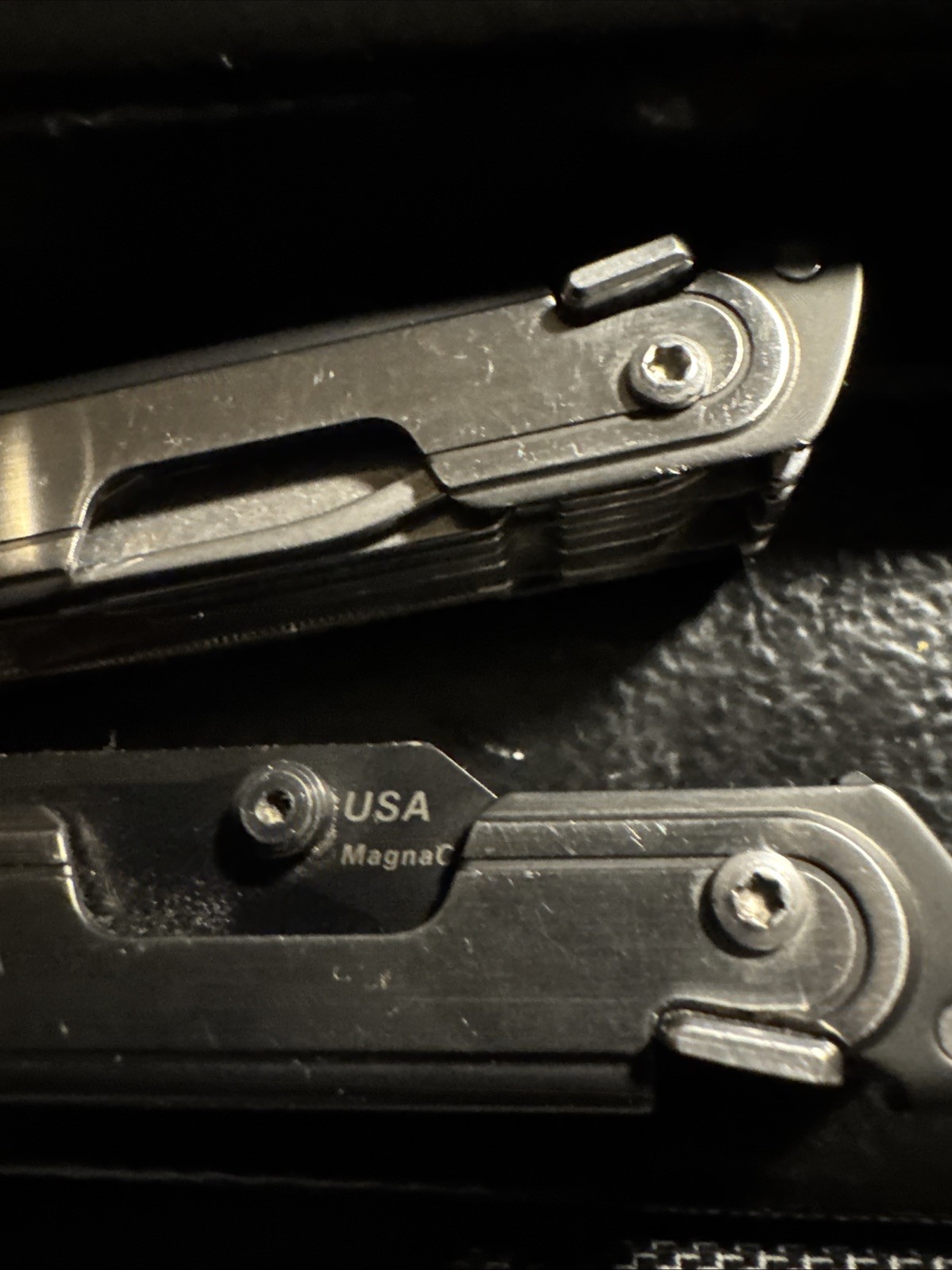 Leatherman ARC Premium Multitool – MagnaCut Blade – Excellent Condition