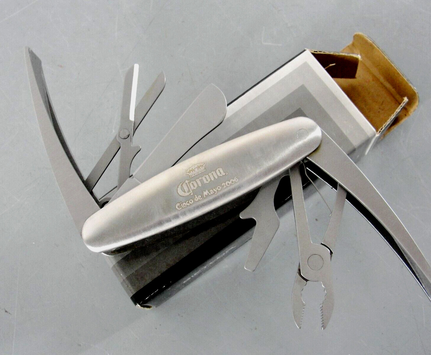 CORONA BEER CINCO DE MAYO 5 in 1 MULTI TOOL w/CASE 👑 SCISSORS PLIERS OPENER NEW