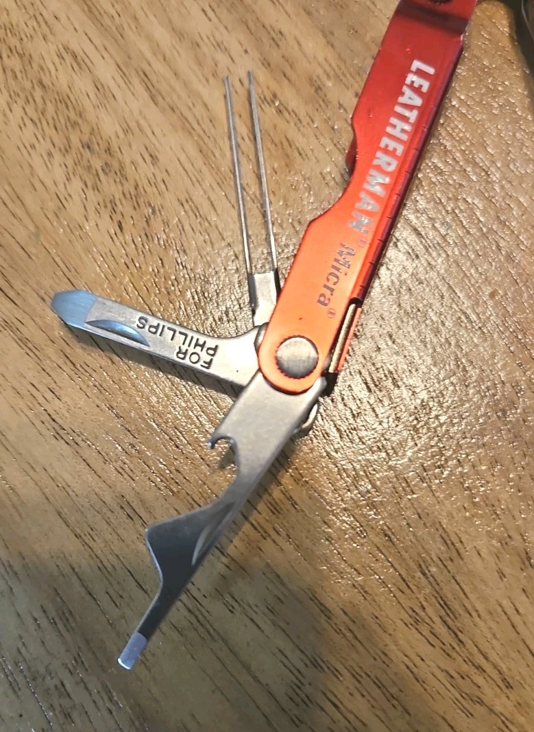 Leatherman Multi-Tool Micra Red Stainless Keychain Scissors Pocket Knife USA EDC