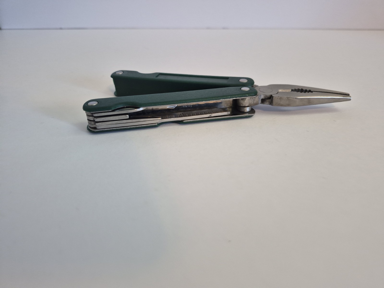 Stainless Steel Green Multi-Tool Utility Camping Hiking