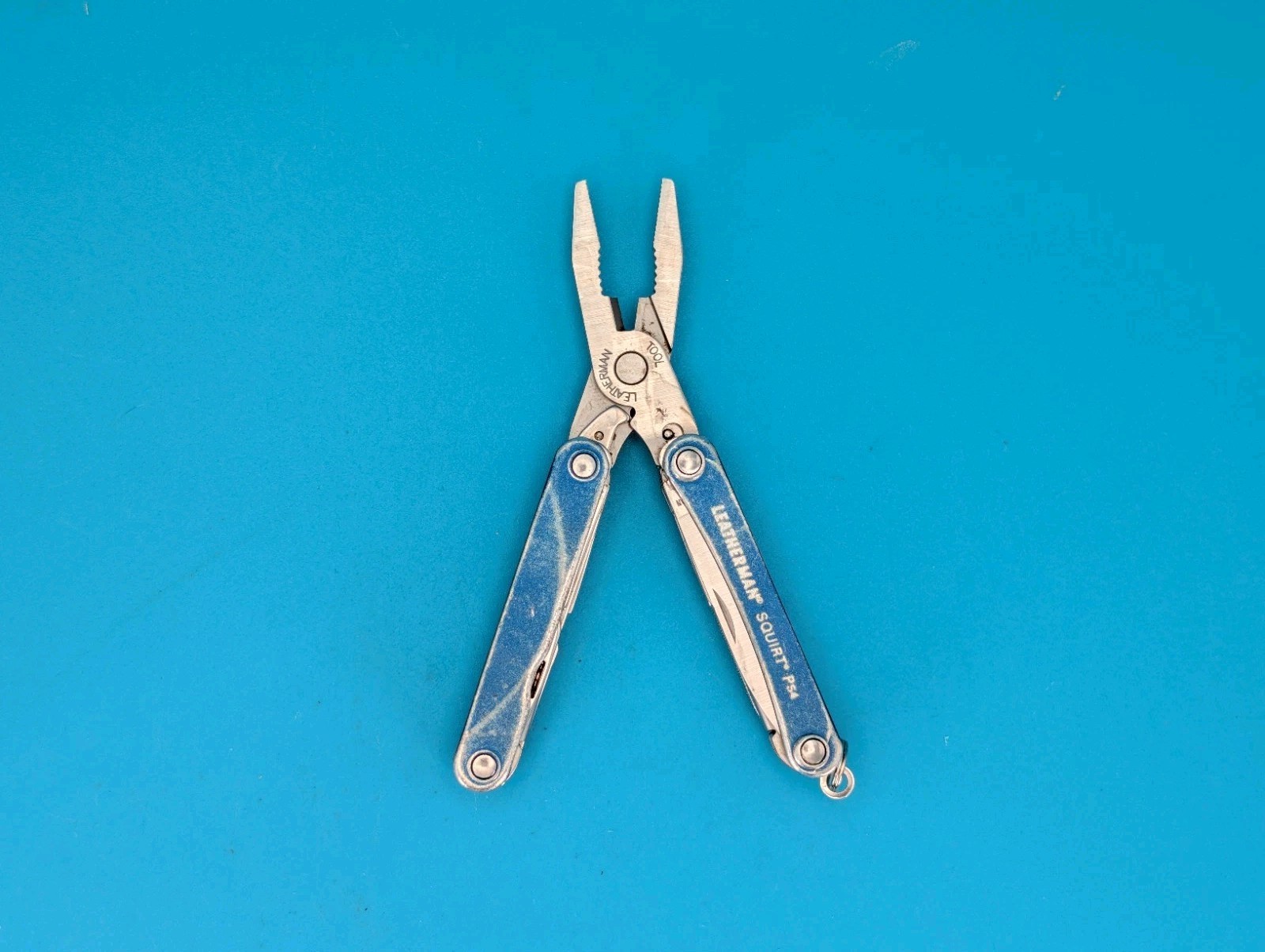 Leatherman SQUIRT PS4 Multi-Tool With Pliers Scissors Knife BLUE!
