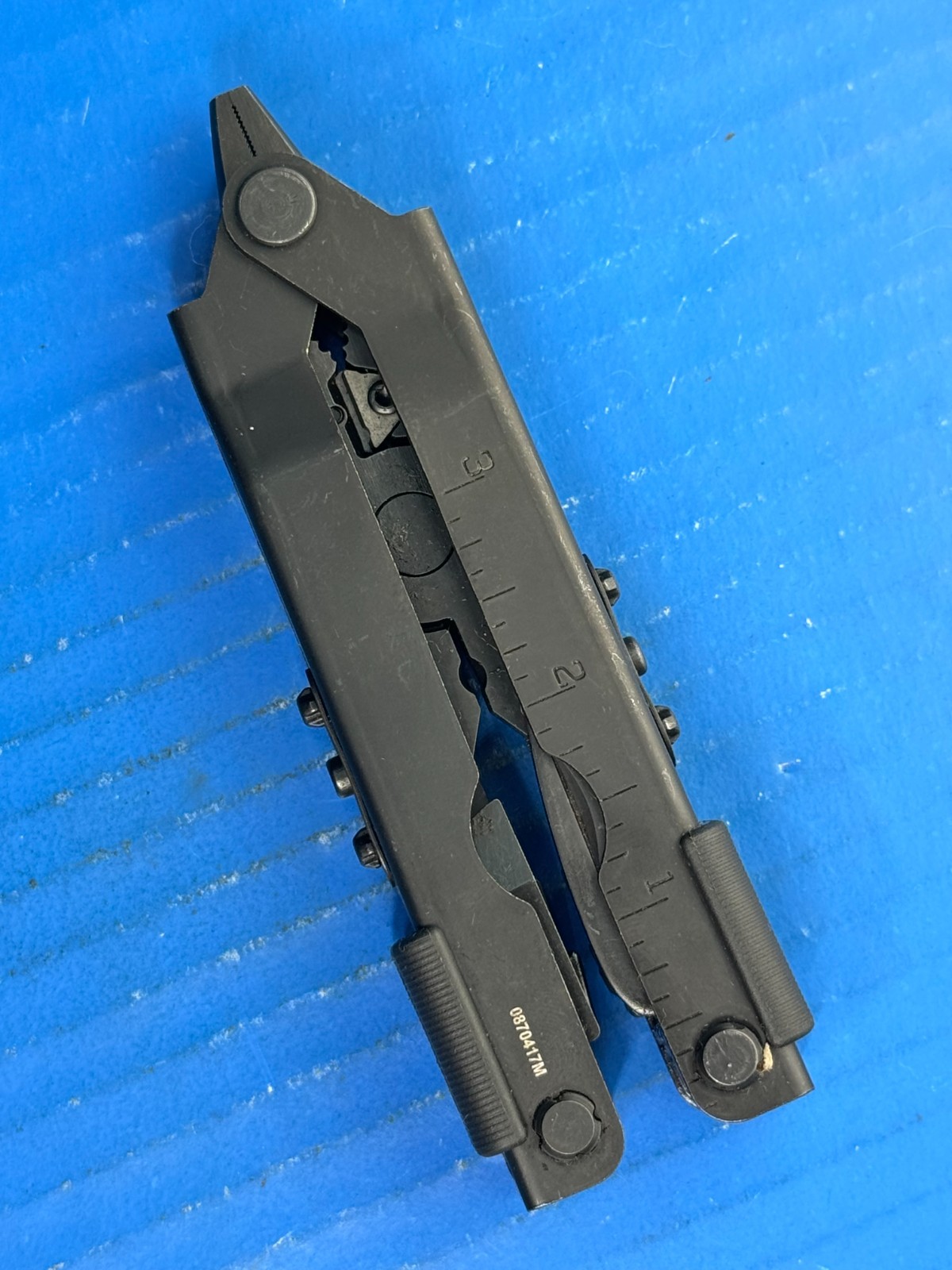 Gerber Multiplier MP600 Multi-Tool Black Needle Nose Pliers