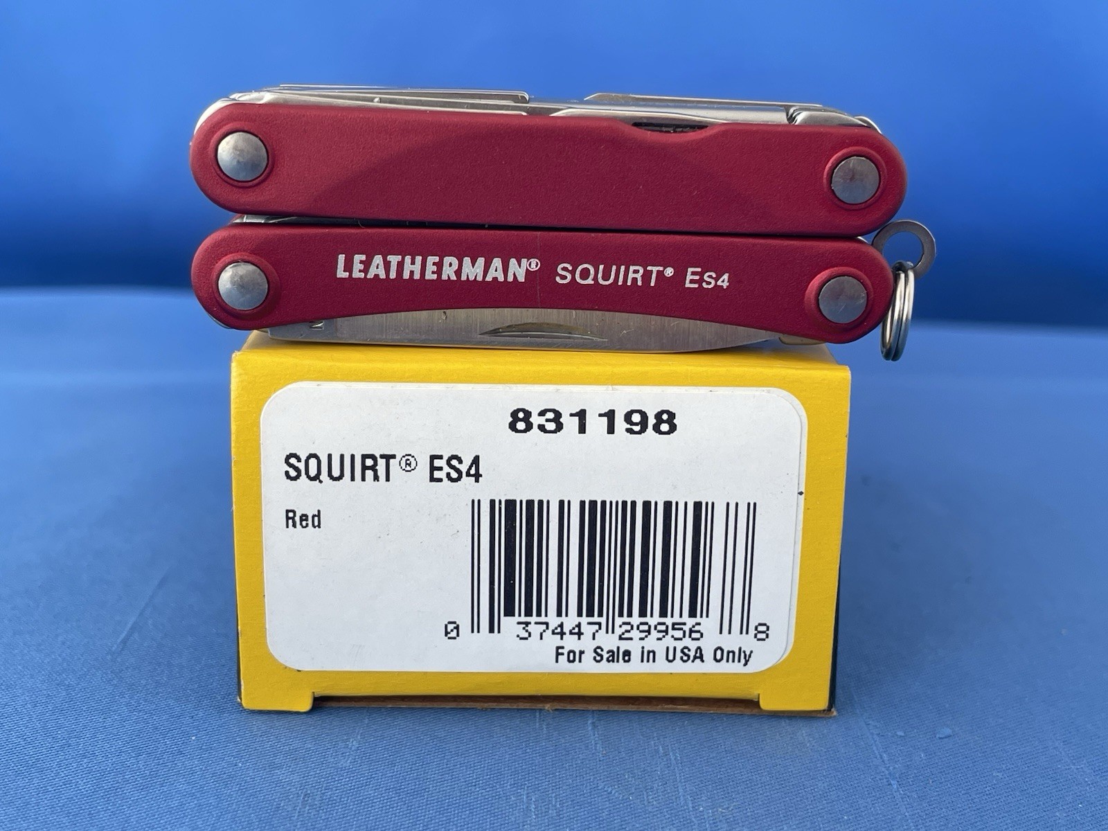 Leatherman Squirt ES4 Multi Tool Knife Wire Stripper New In The Box Red