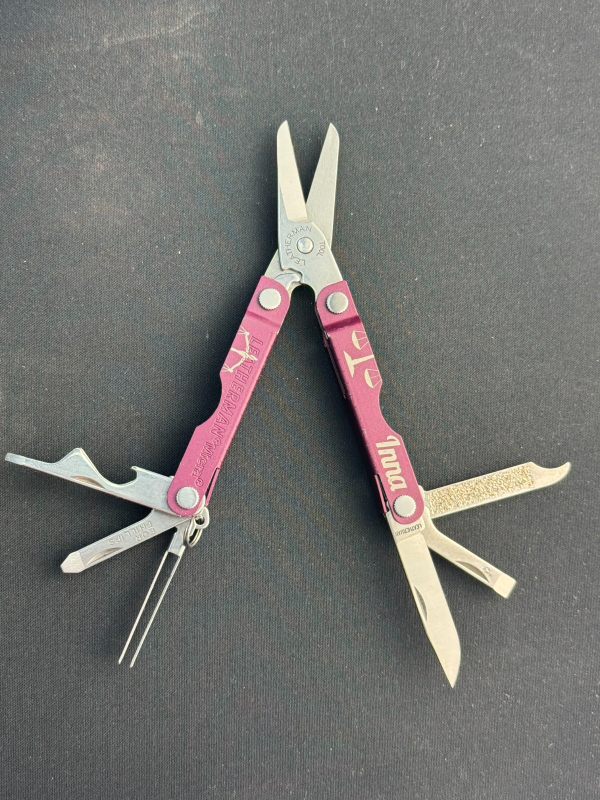 Leatherman Micra 10 in 1 Multitool Anodized Aluminum – Cherry