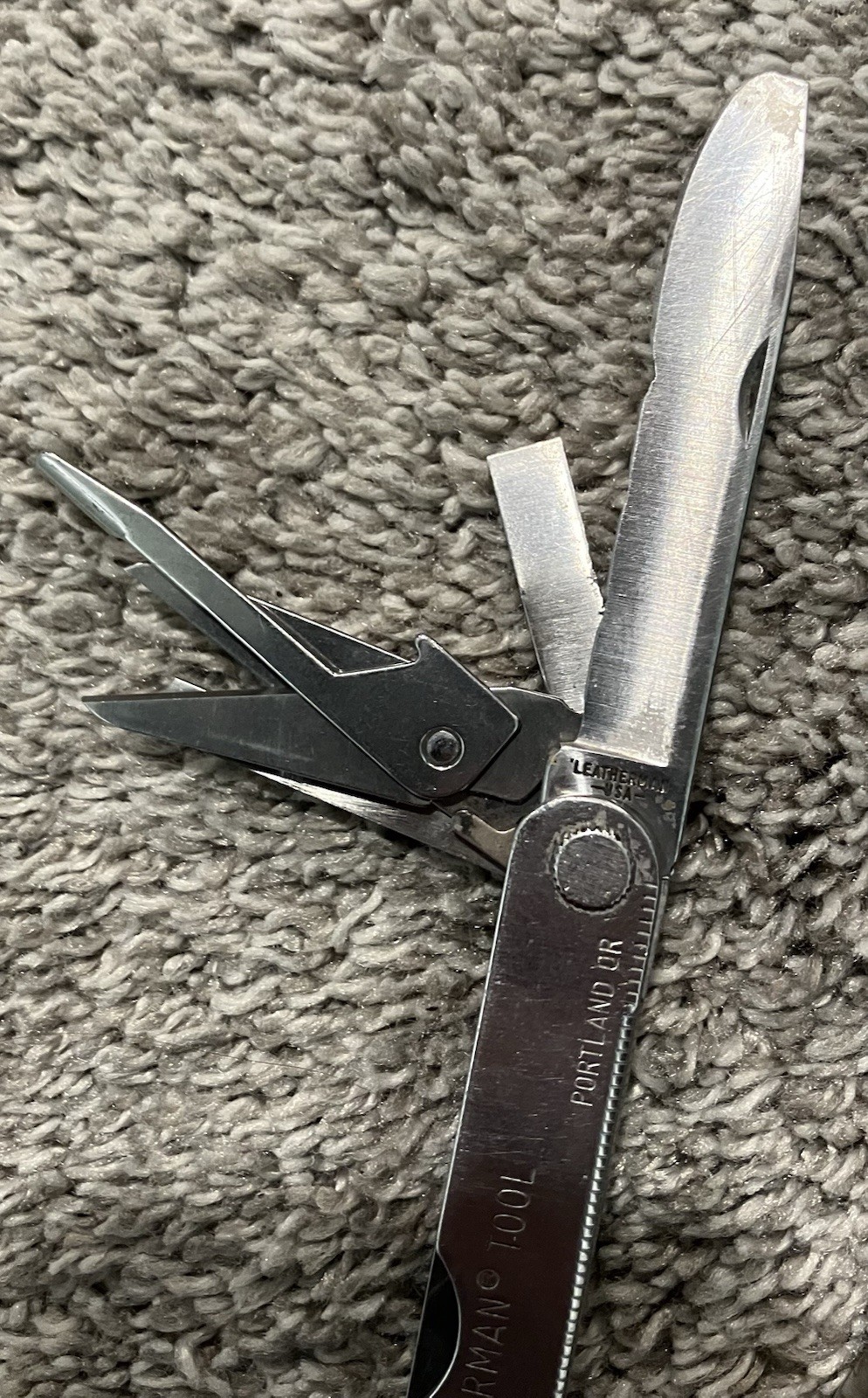 Leatherman Multi Tool Hunting Fishing Outdoor – Original Vintage – Next Day Ship