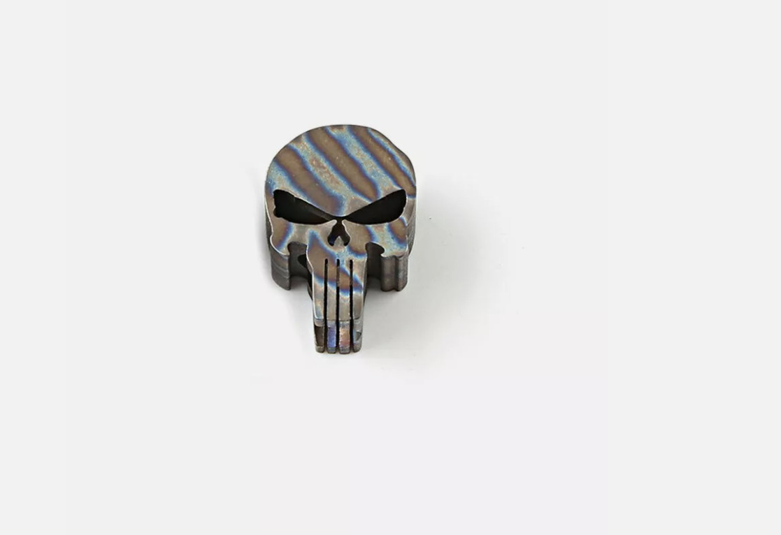 EDC Flame TC4 Titanium Punisher Skull Parachute Cord Lanyard Bead Pendant DZ-01F