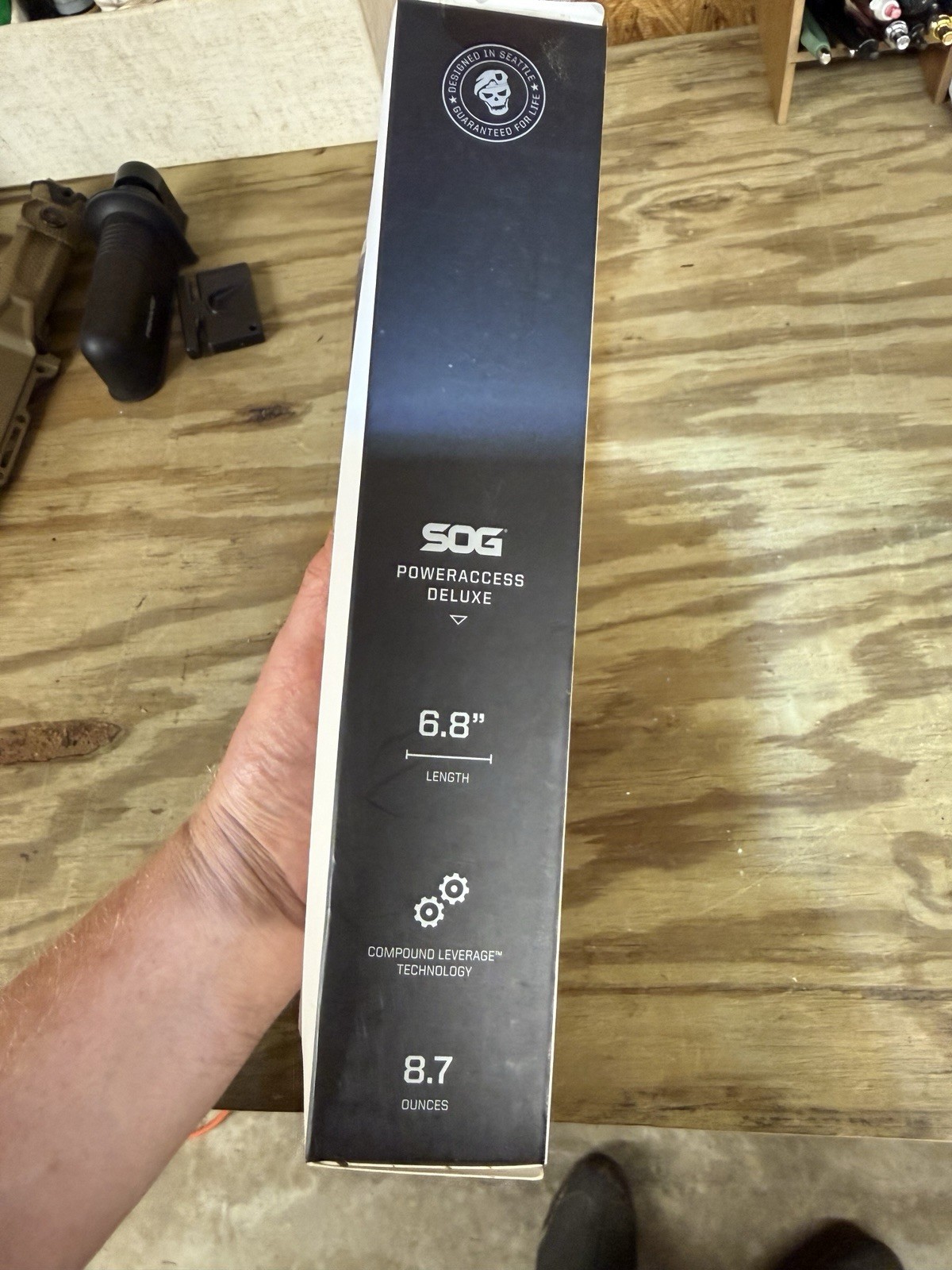 Sog -Power Access Deluxe 21 Function Multitool -Bnew In Clamshell