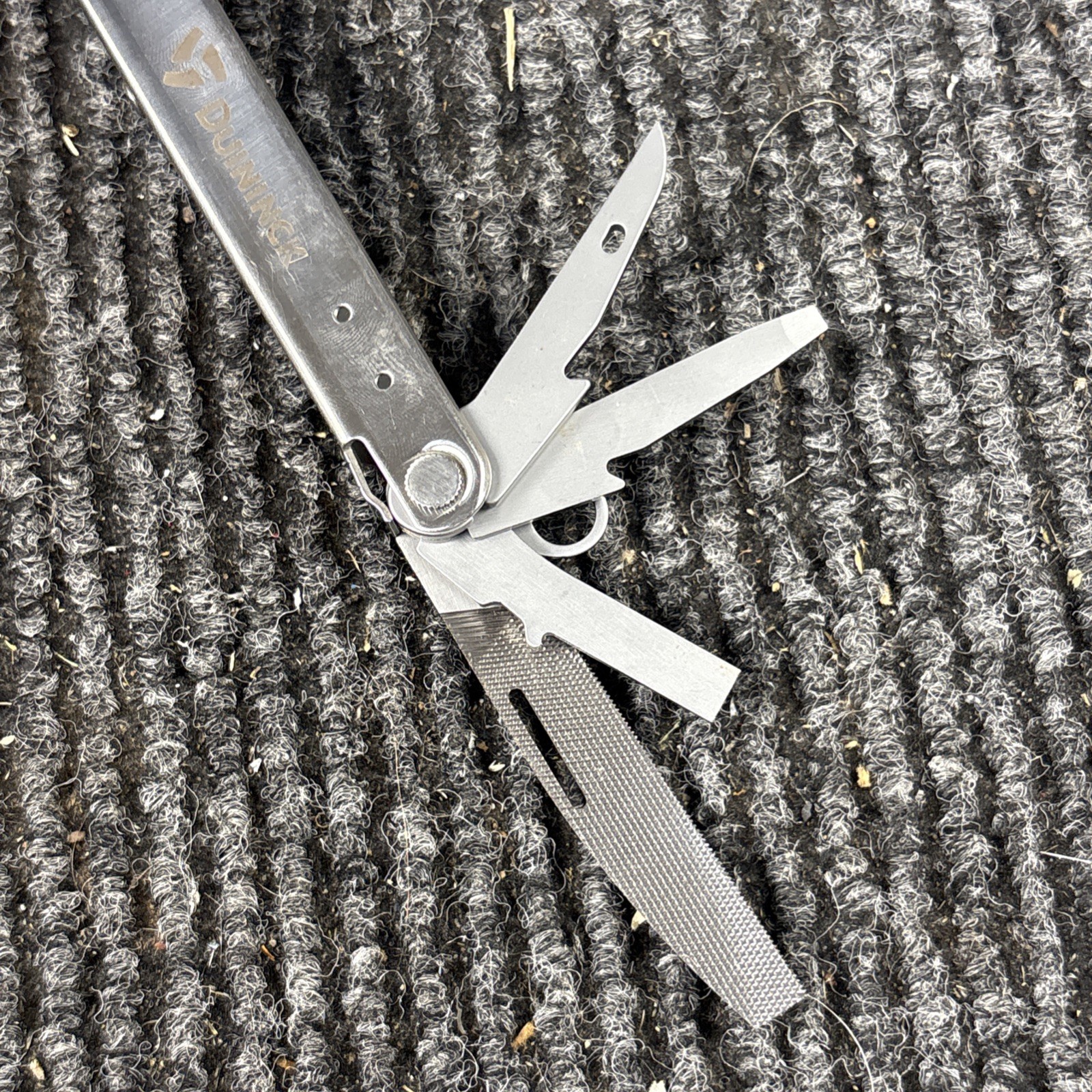 Leatherman Bond Multi-tool Multi Tool Silver Knife File Screwdriver Used (103)