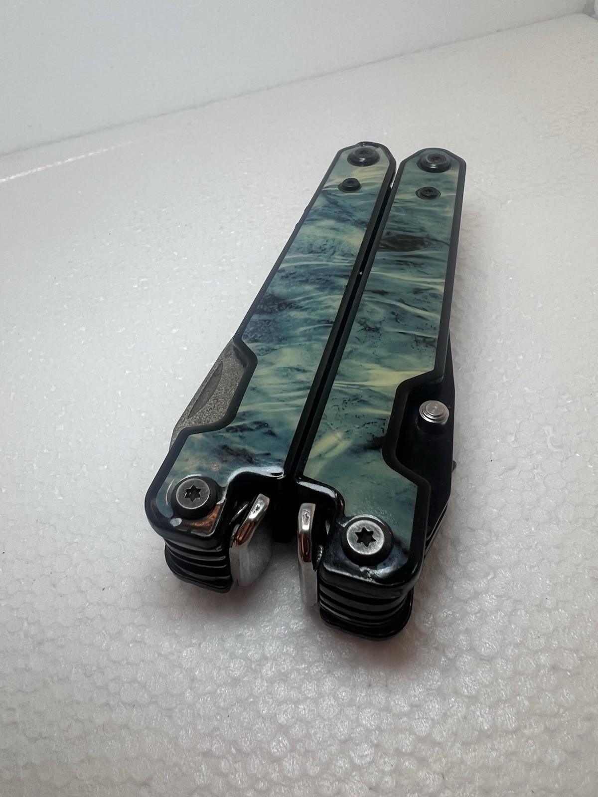 Mossy Oak Multi Tool Preowned Fishing Hunting