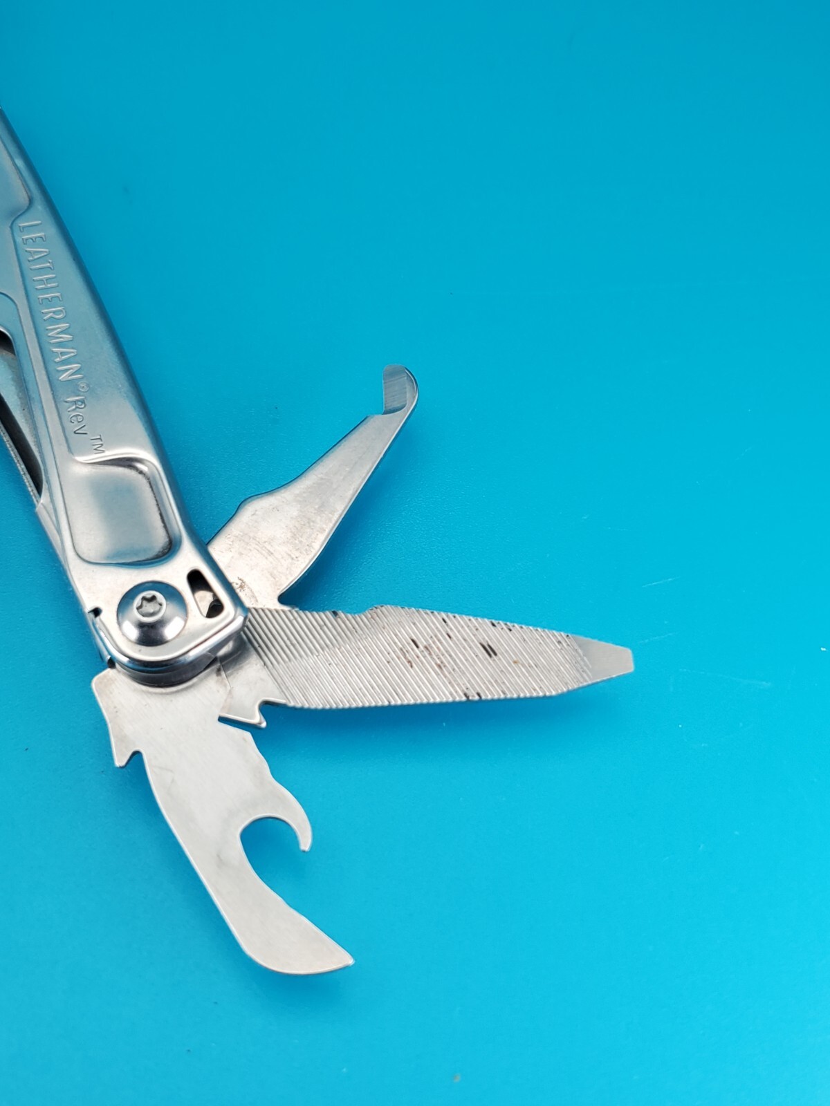 Leatherman Rev 3.8″ Multi-Tool, Stainless!