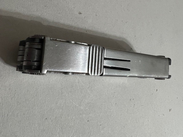 Leatherman Fuse Stainless Steel Multi-Tool with sheath – Great condition