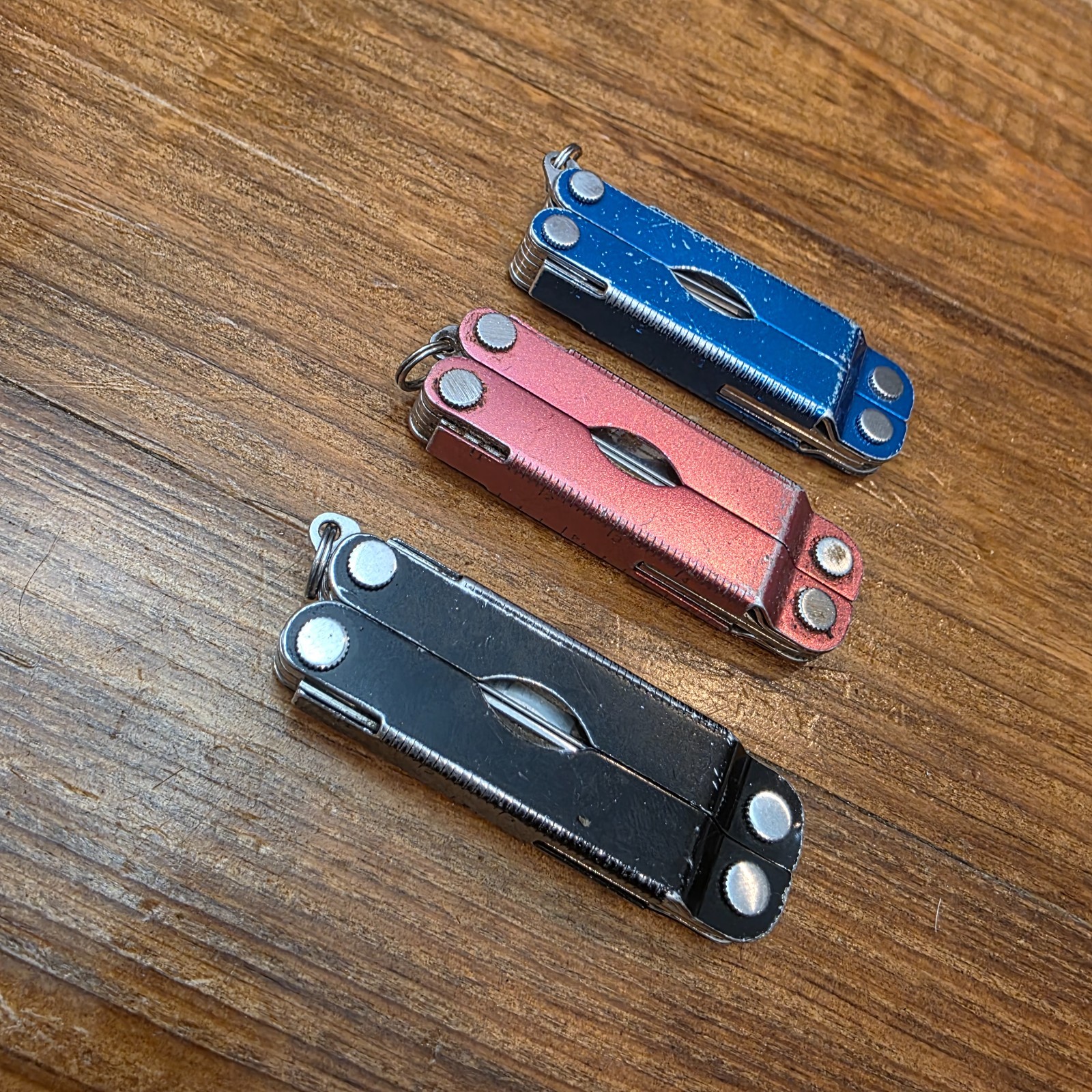 Leatherman MICRA Multi-Tool – Stainless Steel – Lot of 3 – Colors Blue Black