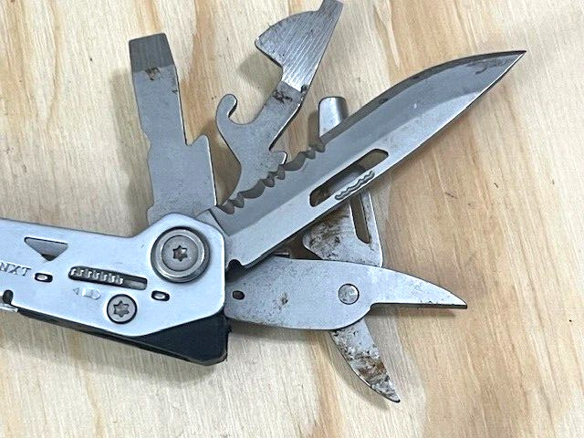GERBER Suspension NXT Multi-Tool Stainless Steel One Tool BROKEN – See photos