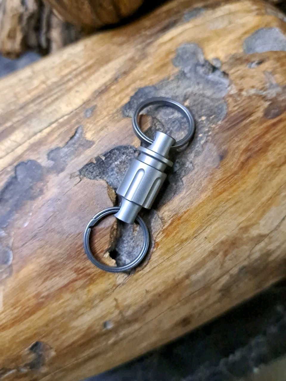 Pro Series Titanium Quick-Release Multi-Tool Swivel Keychain